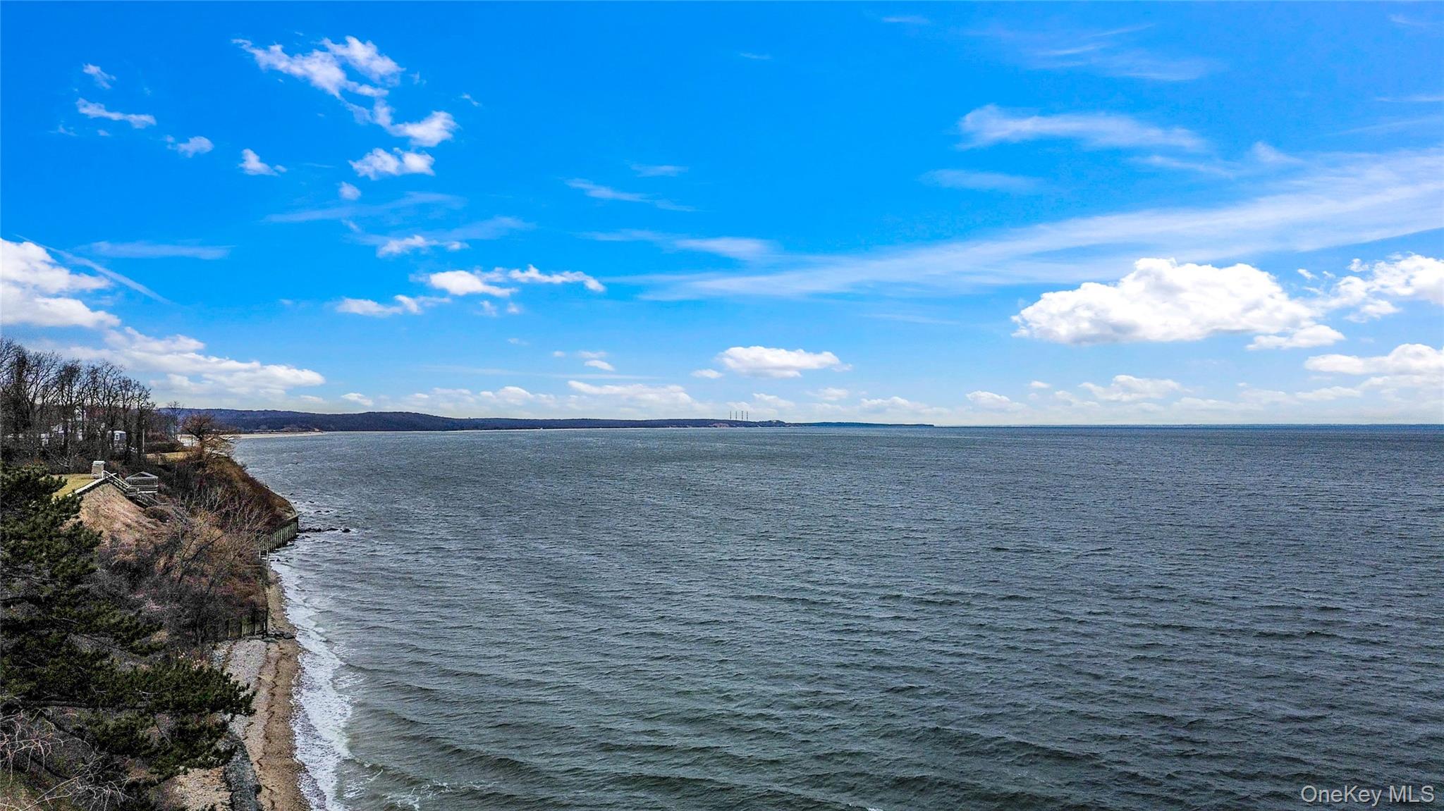 Nissequogue, New York, 11780, United States, 6 Bedrooms Bedrooms, ,6 BathroomsBathrooms,Residential,Active,2013161