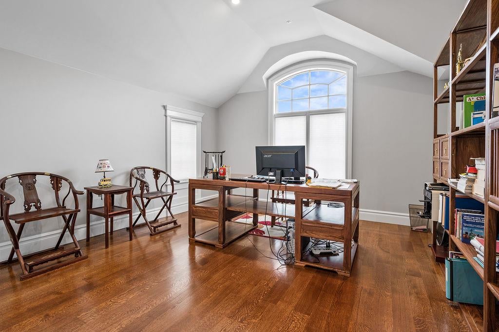 Little Neck, New York, 11362, United States, 5 Bedrooms Bedrooms, ,6 BathroomsBathrooms,Residential,Active,1908169