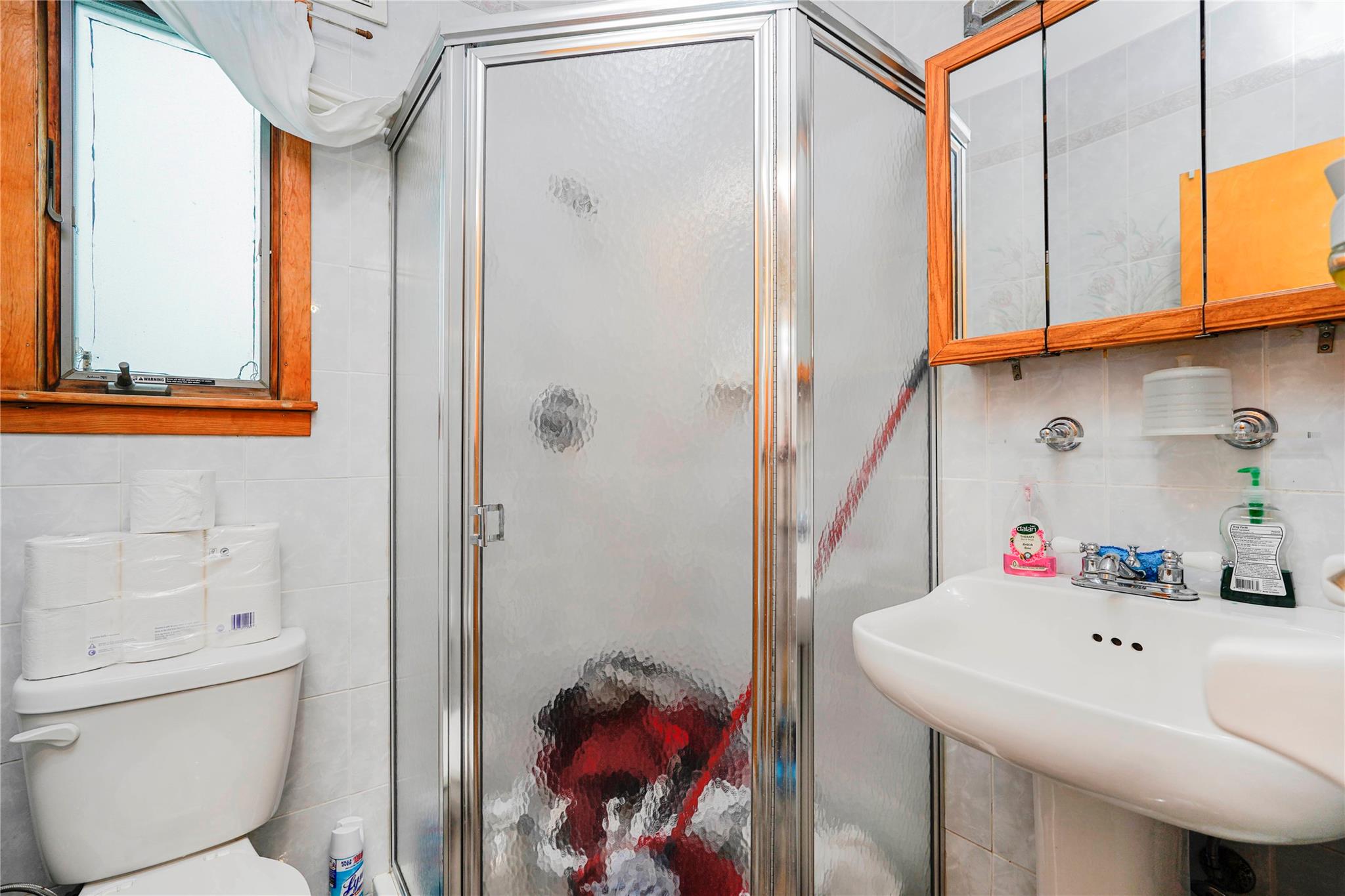 Brooklyn, New York, 11228, United States, 6 Bedrooms Bedrooms, ,3 BathroomsBathrooms,Residential,Active,1741590