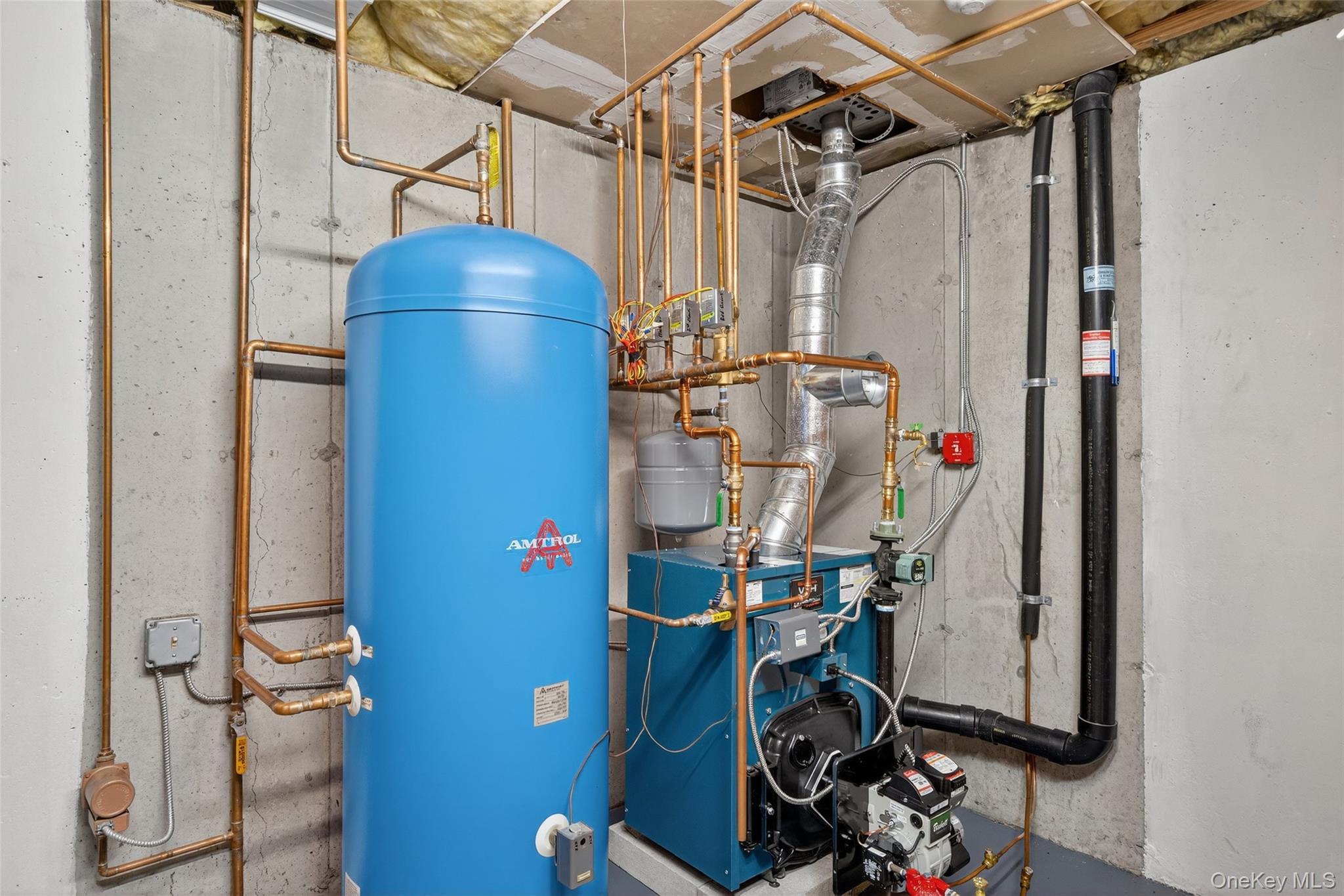 Warwick, New York, 10990, United States, 3 Bedrooms Bedrooms, ,3 BathroomsBathrooms,Residential,Active,1965856