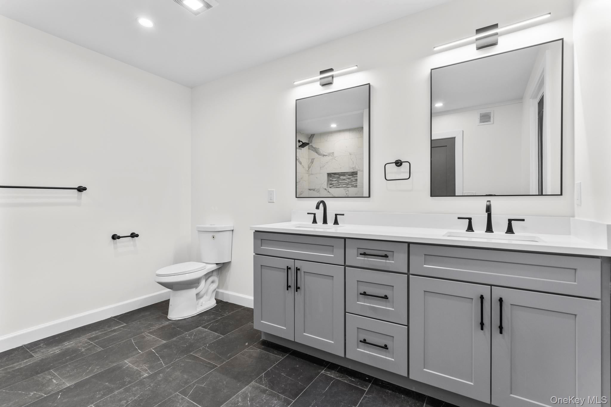 Armonk, New York, 10504, United States, 3 Bedrooms Bedrooms, ,4 BathroomsBathrooms,Residential,Active,2007257