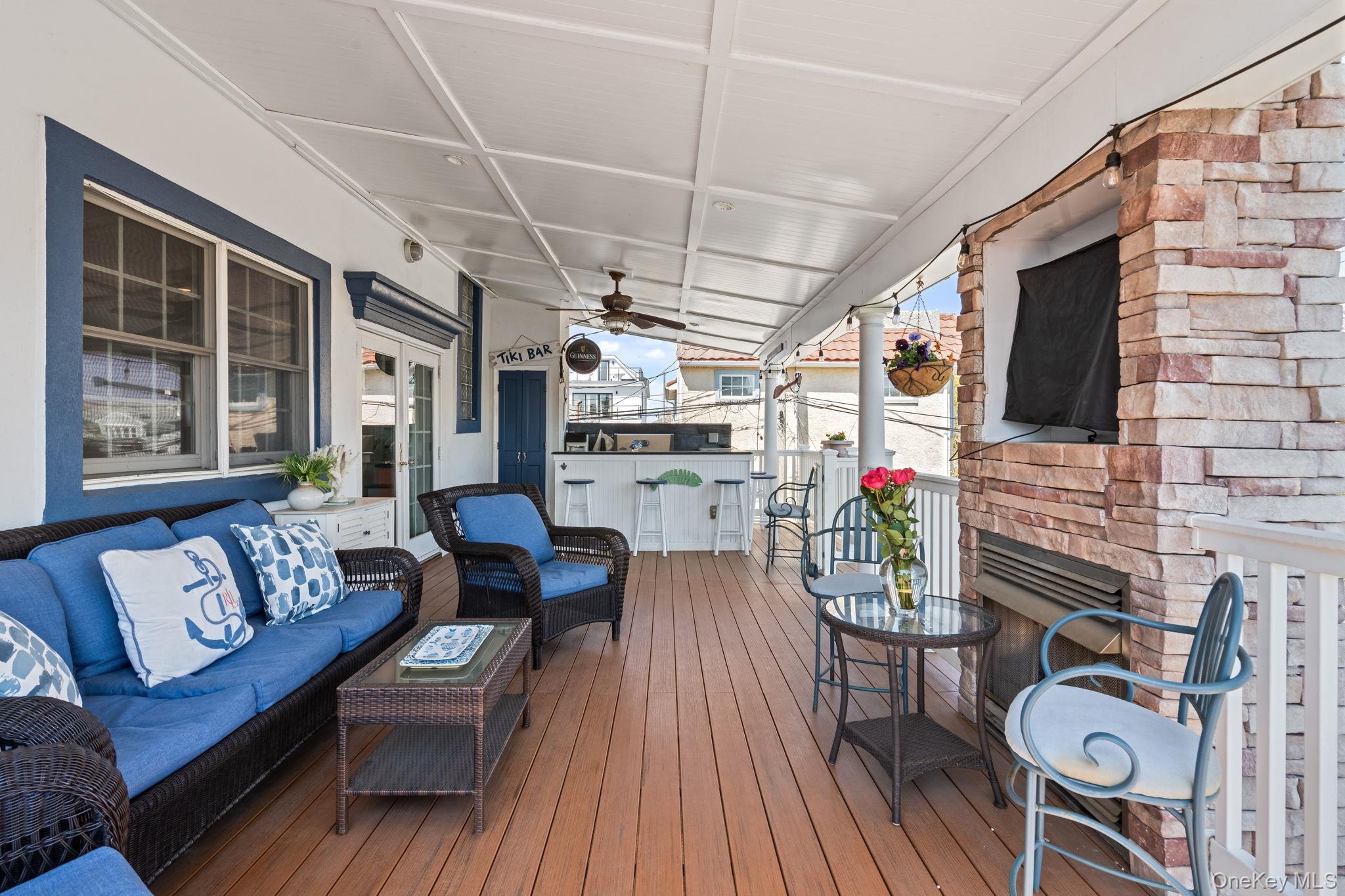 Long Beach, New York, 11561, United States, 4 Bedrooms Bedrooms, ,3 BathroomsBathrooms,Residential,Active,2008919