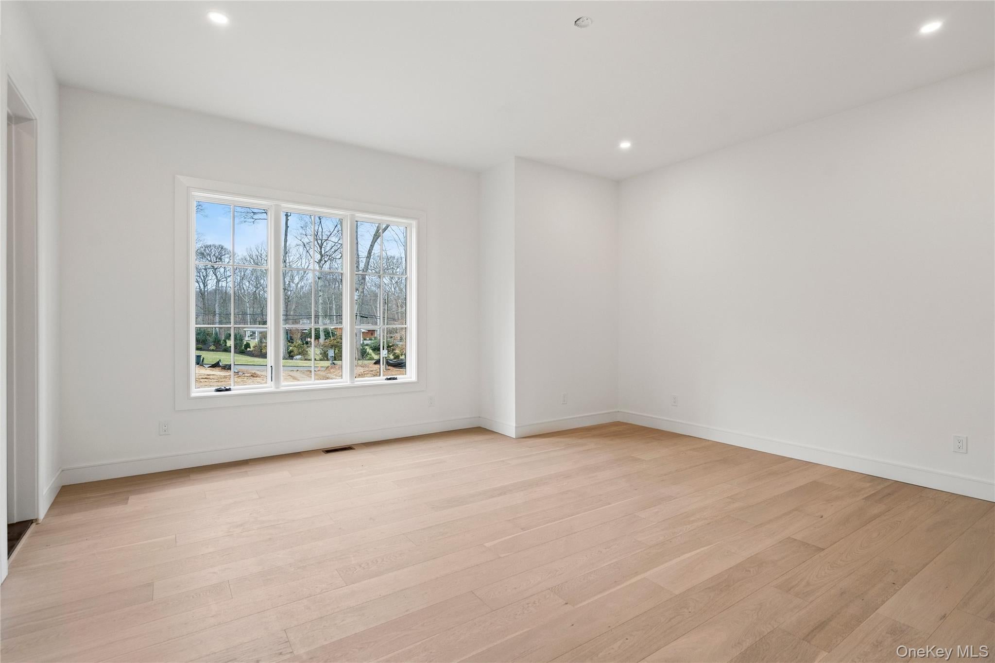 Nissequogue, New York, 11780, United States, 6 Bedrooms Bedrooms, ,6 BathroomsBathrooms,Residential,Active,2013161