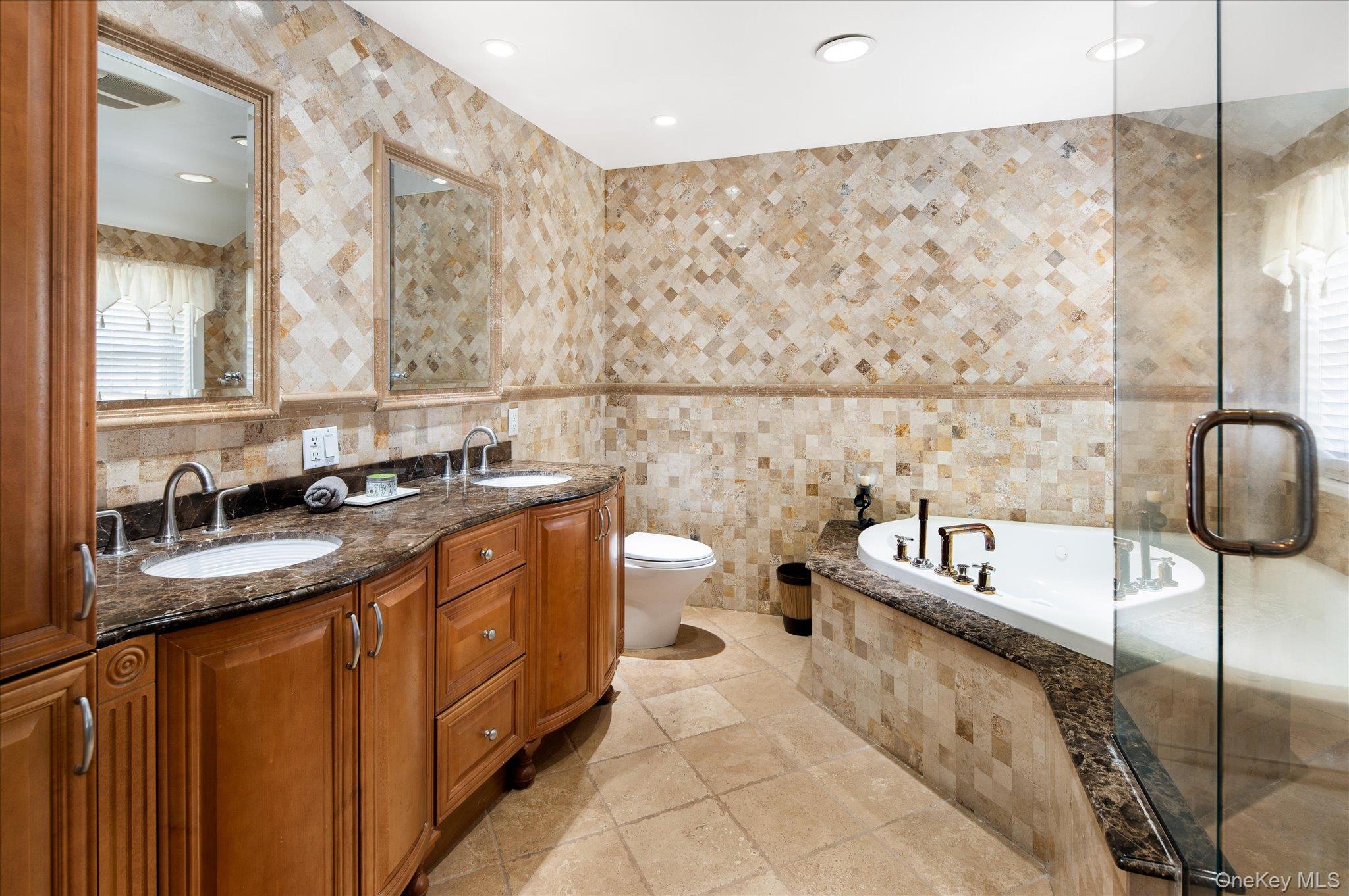 Mahopac, New York, 10541, United States, 4 Bedrooms Bedrooms, ,4 BathroomsBathrooms,Residential,Active,2045784