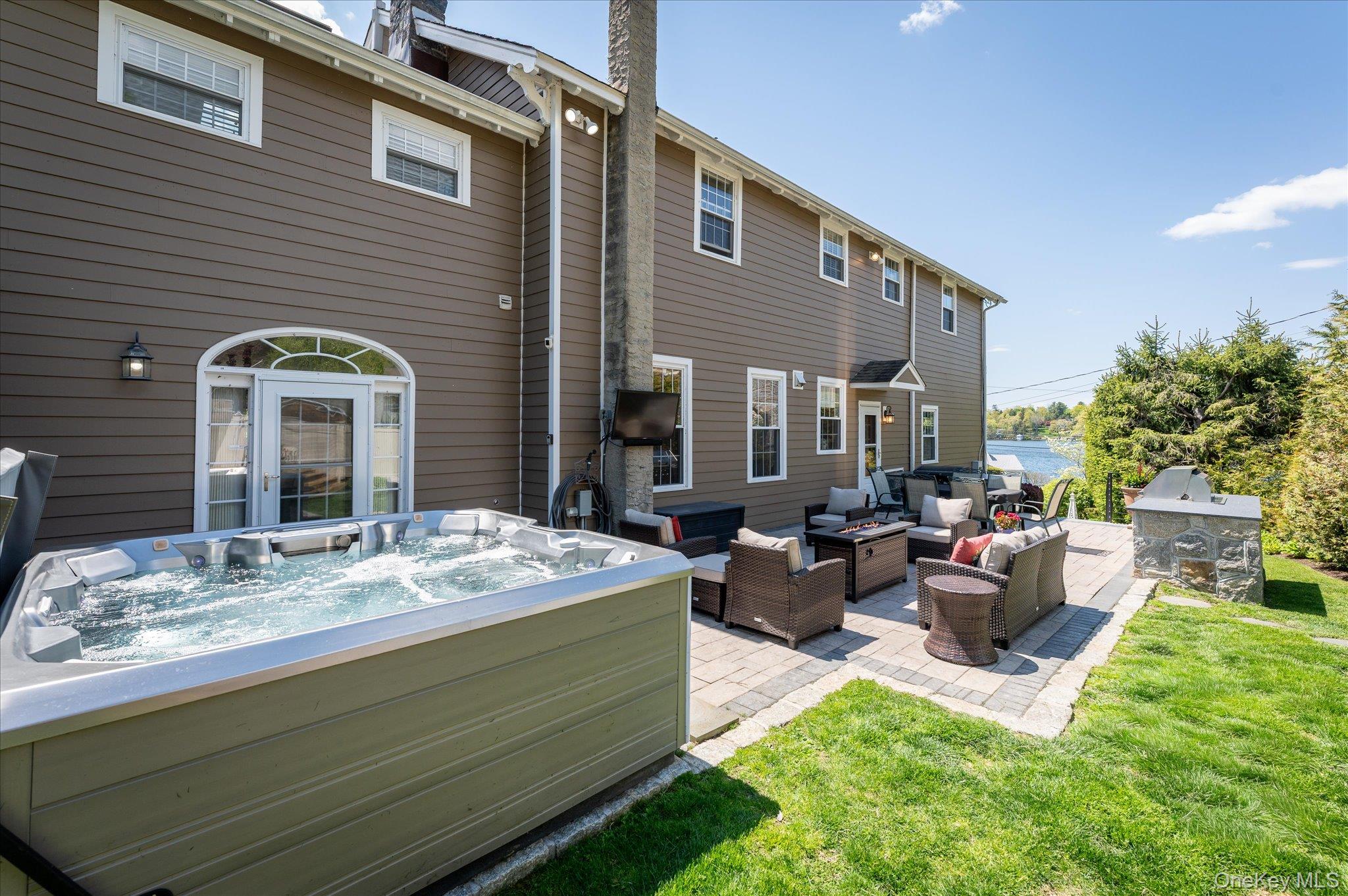 Mahopac, New York, 10541, United States, 4 Bedrooms Bedrooms, ,4 BathroomsBathrooms,Residential,Active,2045784