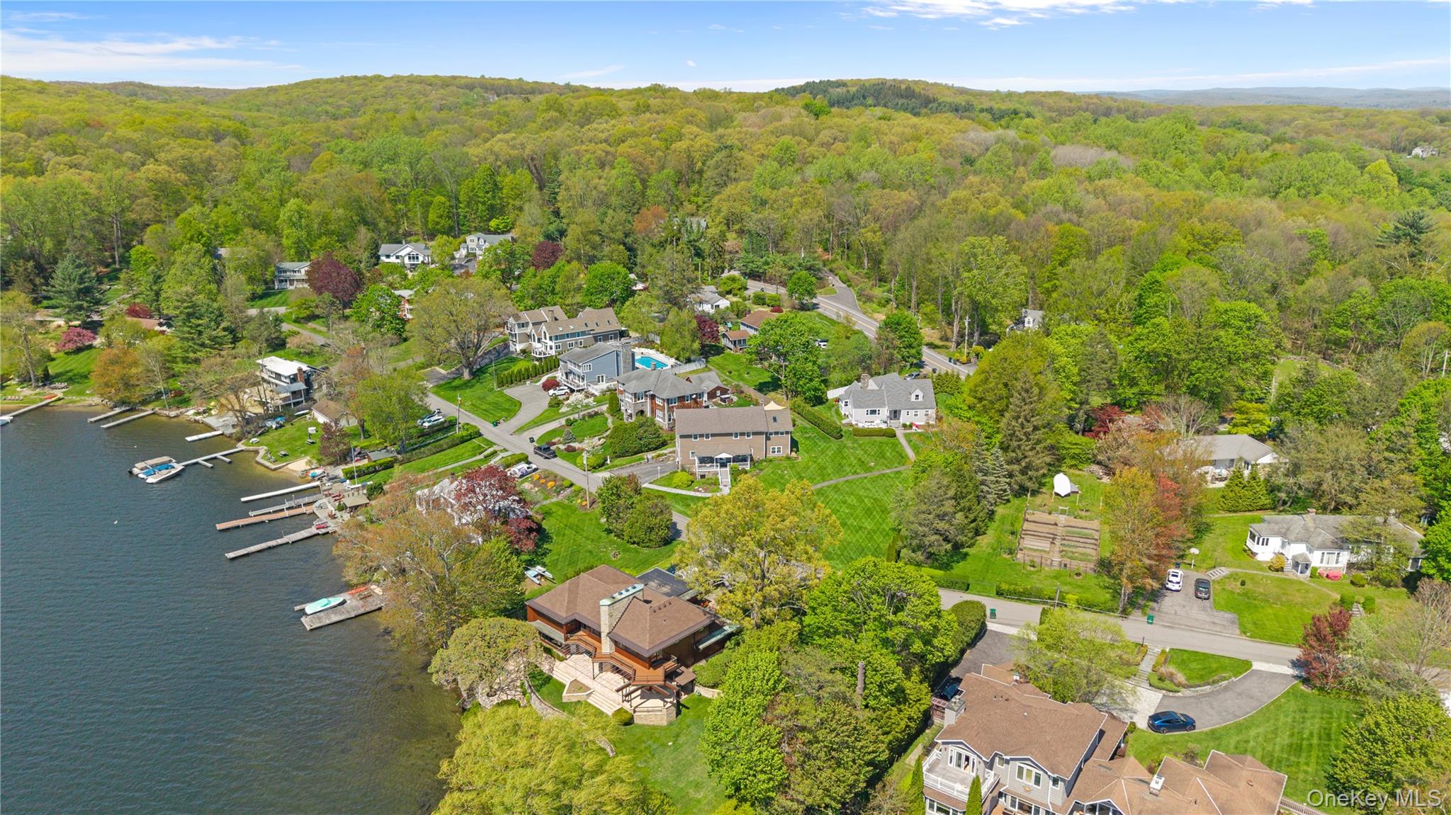Mahopac, New York, 10541, United States, 4 Bedrooms Bedrooms, ,4 BathroomsBathrooms,Residential,Active,2045784