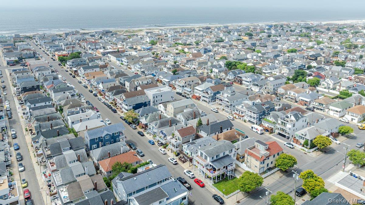 Long Beach, New York, 11561, United States, 3 Bedrooms Bedrooms, ,3 BathroomsBathrooms,Residential,Active,1886845