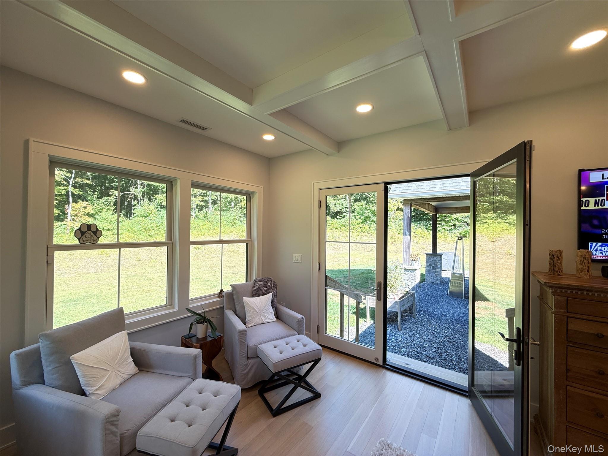 Poughquag, New York, 12570, United States, 3 Bedrooms Bedrooms, ,3 BathroomsBathrooms,Residential,Active,1944284