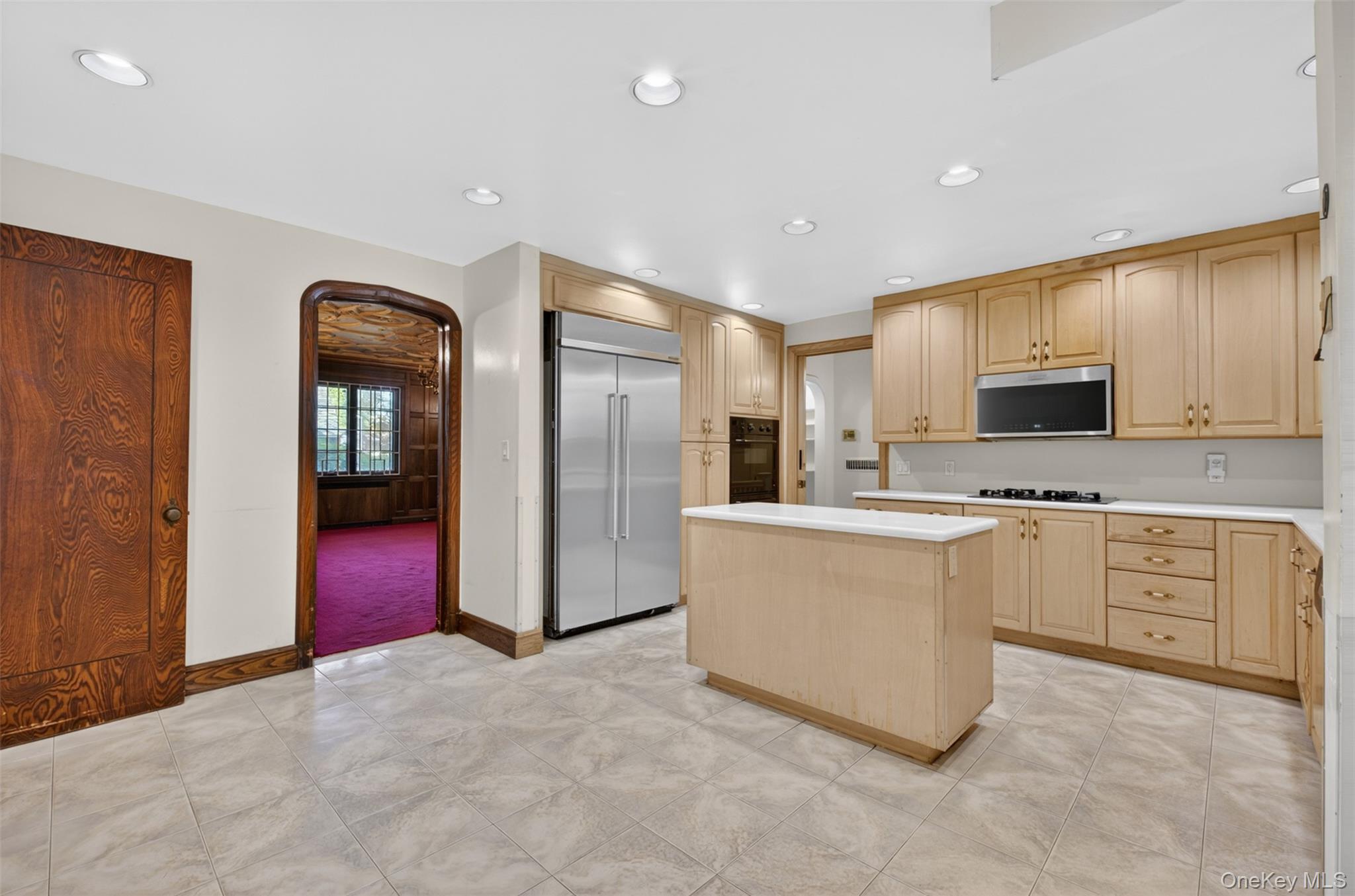 Flushing, New York, 11354, United States, 7 Bedrooms Bedrooms, ,6 BathroomsBathrooms,Residential,Active,2043439