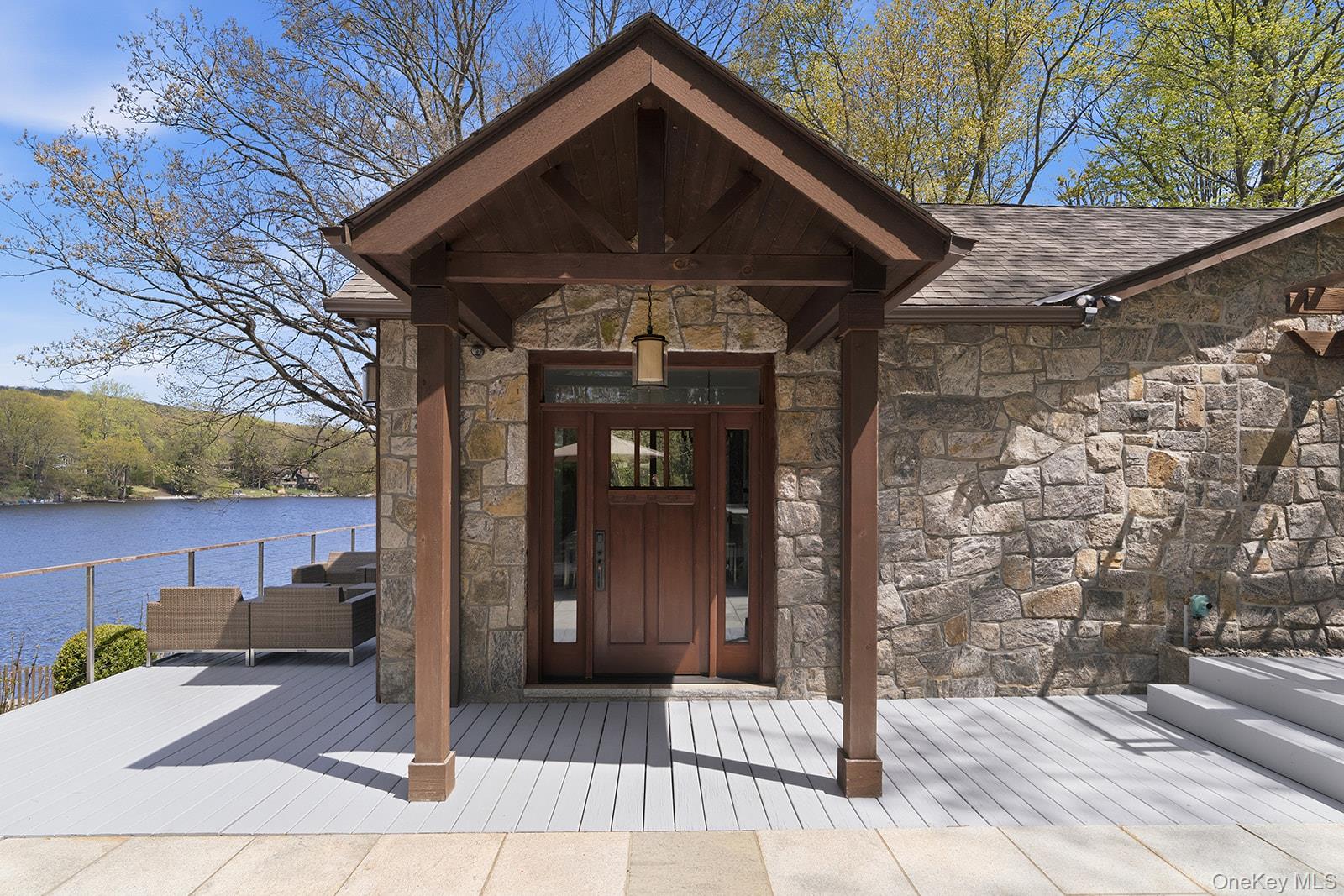 Putnam Valley, New York, 10579, United States, 3 Bedrooms Bedrooms, ,3 BathroomsBathrooms,Residential,Pending,2045595