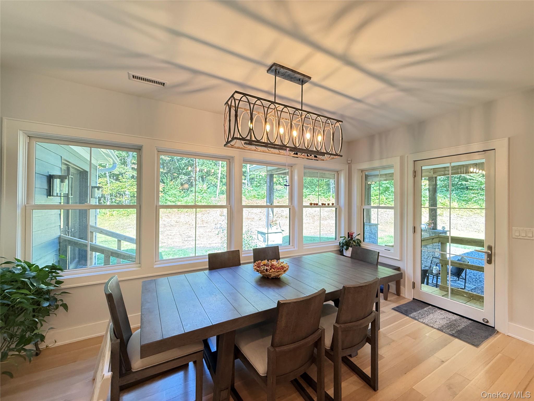 Poughquag, New York, 12570, United States, 3 Bedrooms Bedrooms, ,3 BathroomsBathrooms,Residential,Active,1944284