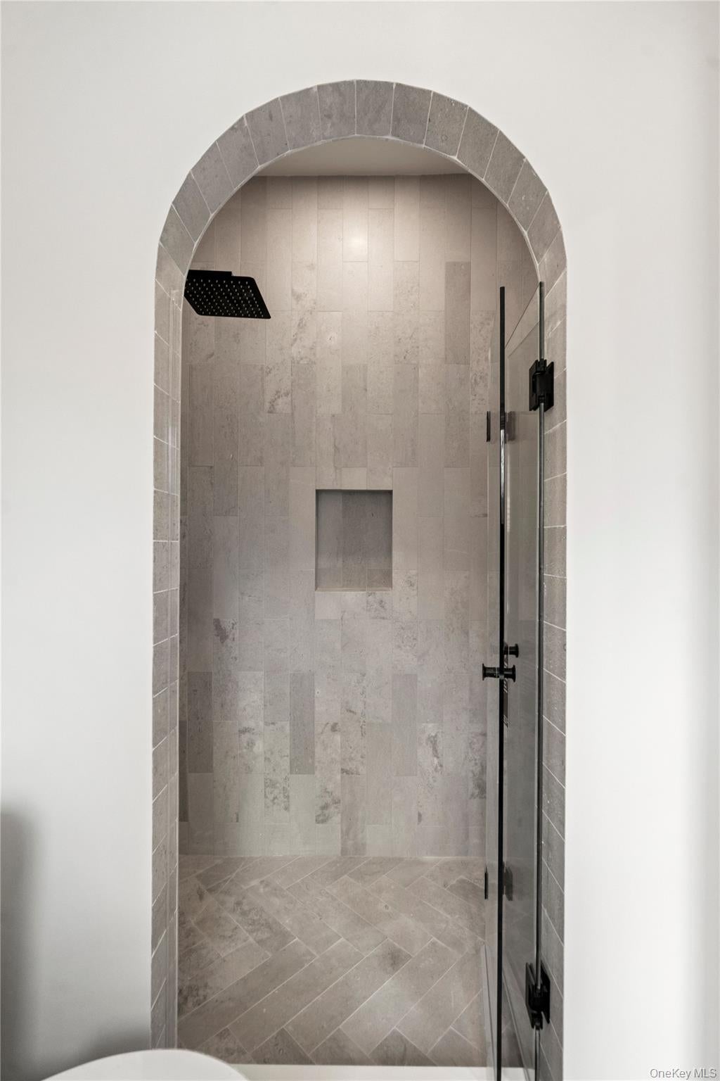 Nissequogue, New York, 11780, United States, 6 Bedrooms Bedrooms, ,6 BathroomsBathrooms,Residential,Active,2013161