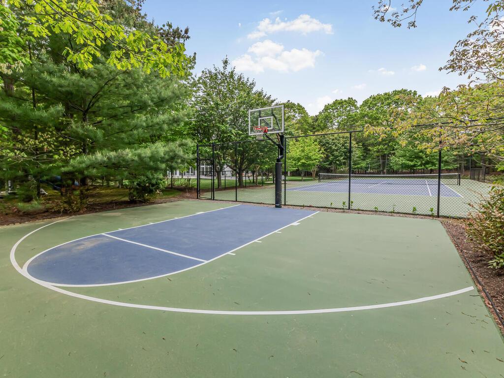 East Hampton, New York, 11937, United States, ,3 BathroomsBathrooms,Residential,Active,1843880