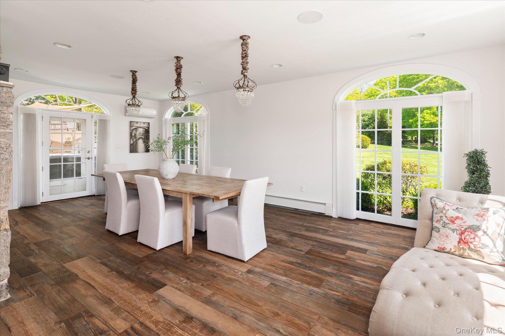 Mahopac, New York, 10541, United States, 4 Bedrooms Bedrooms, ,4 BathroomsBathrooms,Residential,Active,2045784