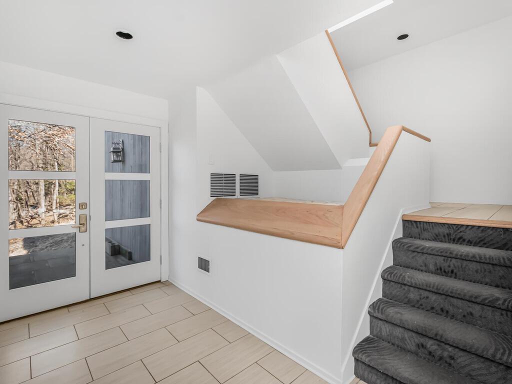 Bronx, New York, 10471, United States, 4 Bedrooms Bedrooms, ,3 BathroomsBathrooms,Residential,Active,1764906