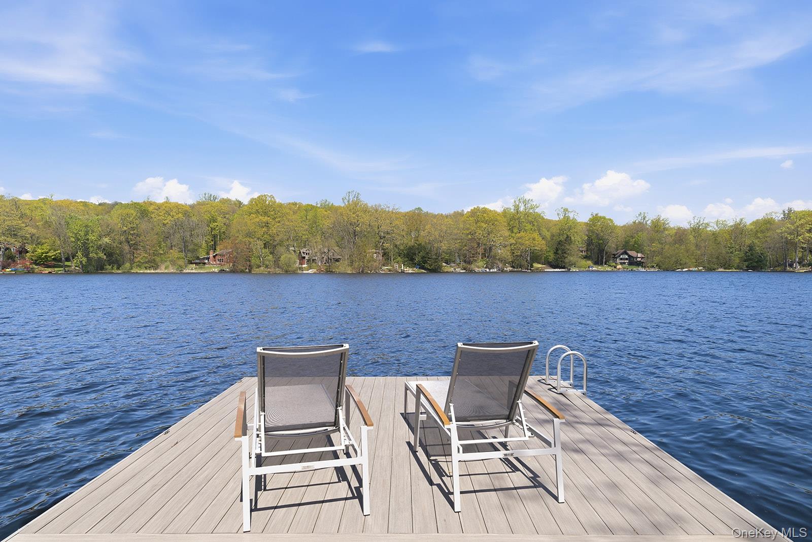 Putnam Valley, New York, 10579, United States, 3 Bedrooms Bedrooms, ,3 BathroomsBathrooms,Residential,Pending,2045595