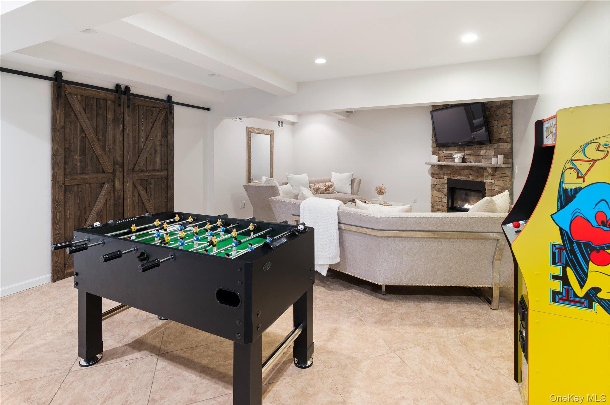 Mahopac, New York, 10541, United States, 4 Bedrooms Bedrooms, ,4 BathroomsBathrooms,Residential,Active,2045784