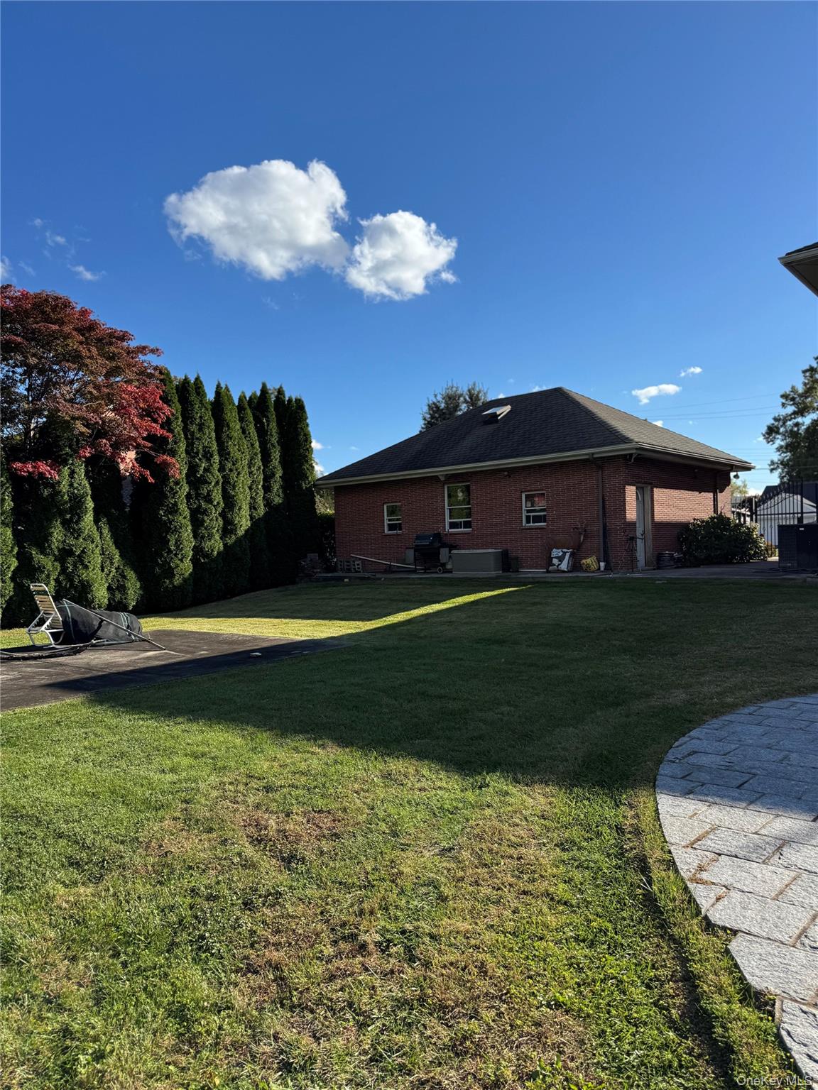 Scarsdale, New York, 10583, United States, 6 Bedrooms Bedrooms, ,4 BathroomsBathrooms,Residential,Active,1965841