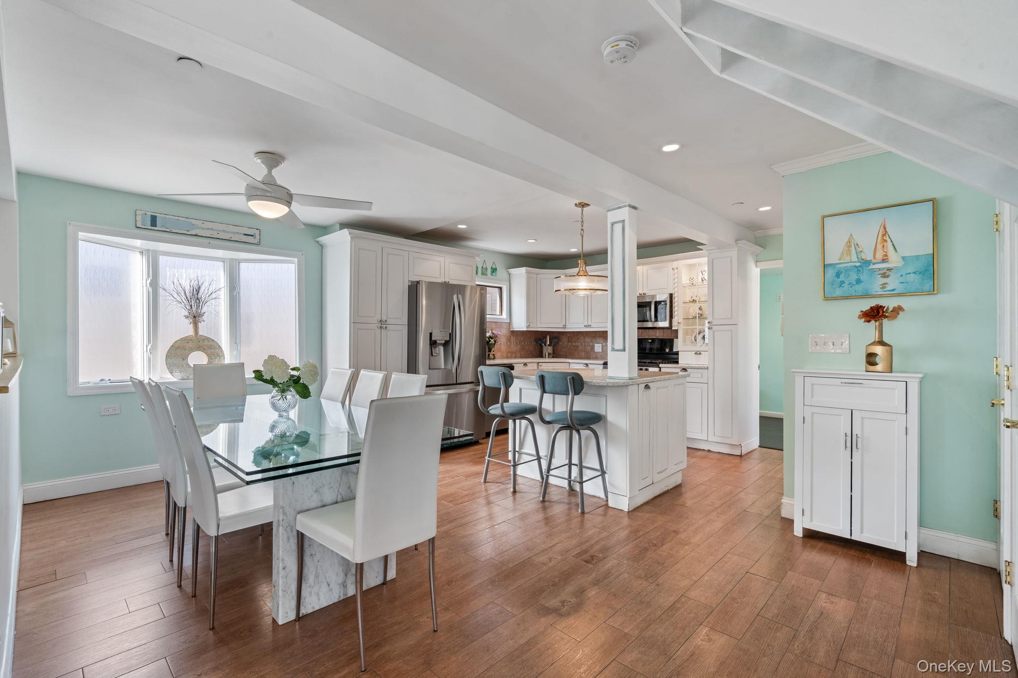 Long Beach, New York, 11561, United States, 4 Bedrooms Bedrooms, ,3 BathroomsBathrooms,Residential,Active,2008919