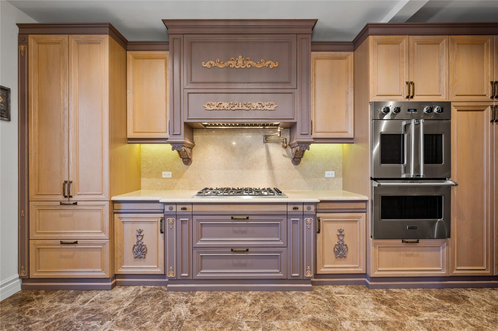 Malba, New York, 11357, United States, 5 Bedrooms Bedrooms, ,7 BathroomsBathrooms,Residential,Active,1761248