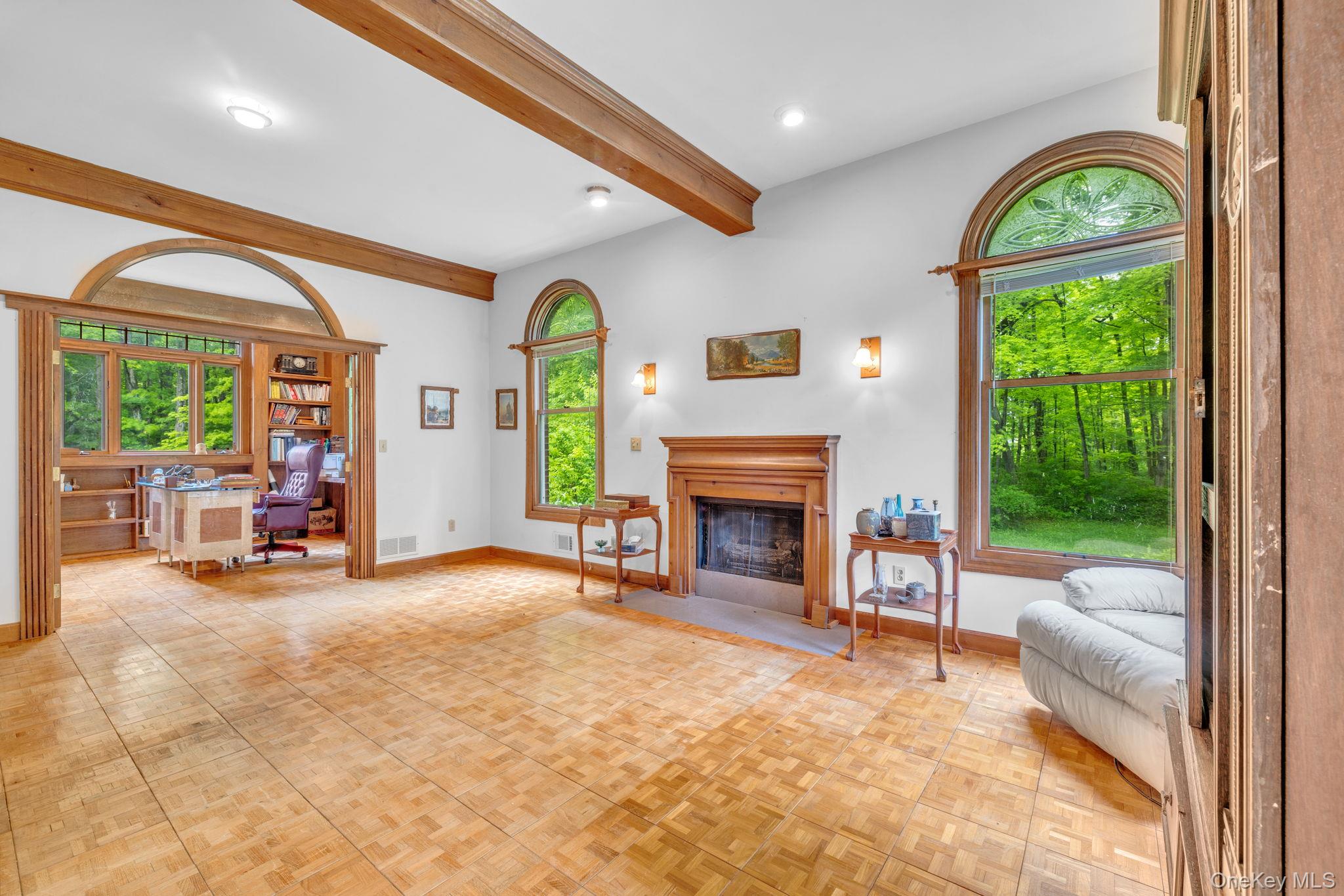 Millbrook, New York, 12545, United States, 7 Bedrooms Bedrooms, ,7 BathroomsBathrooms,Residential,Active,1945208