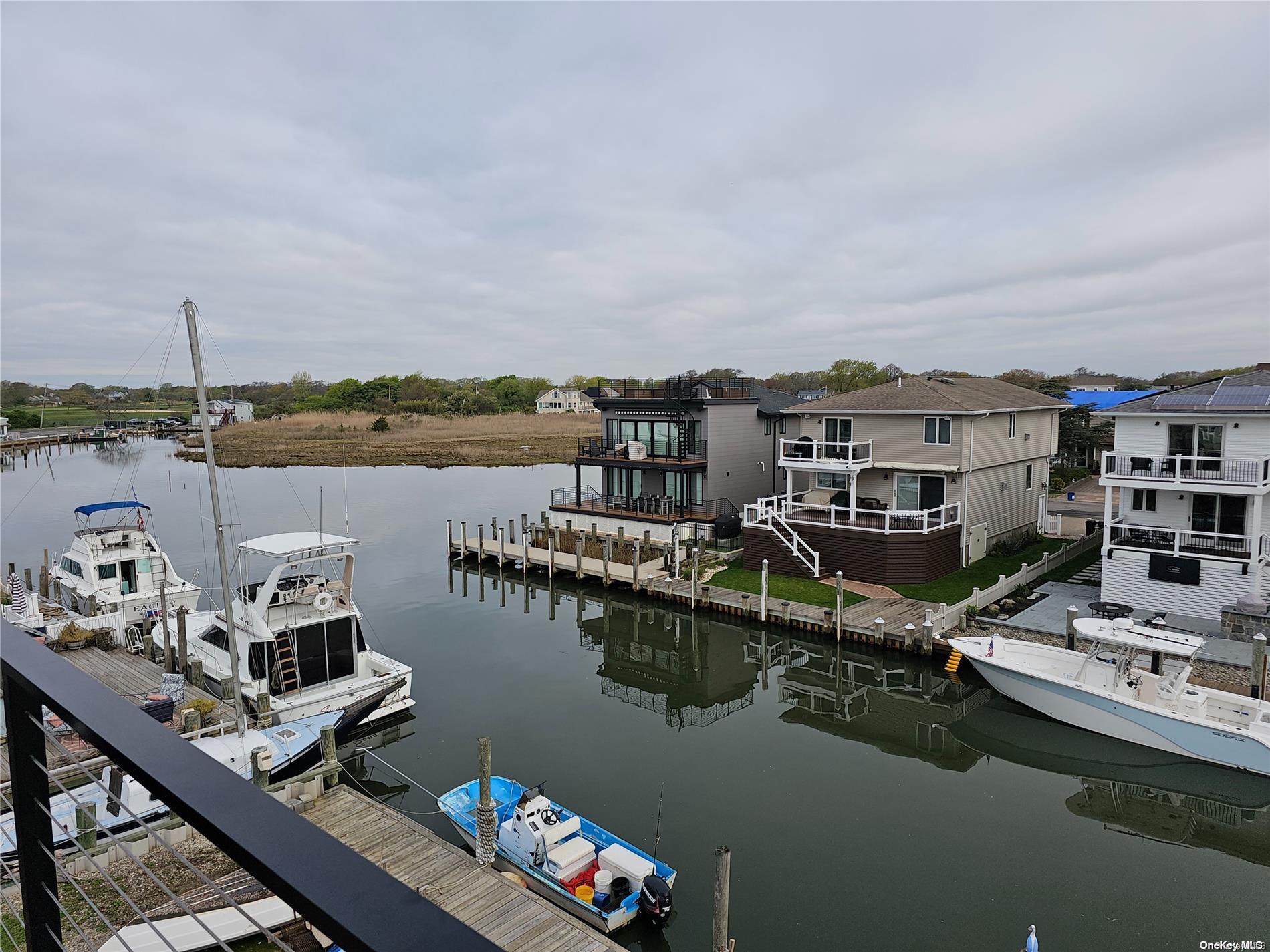 Babylon, New York, 11702, United States, 3 Bedrooms Bedrooms, ,3 BathroomsBathrooms,Residential,Active,1801049