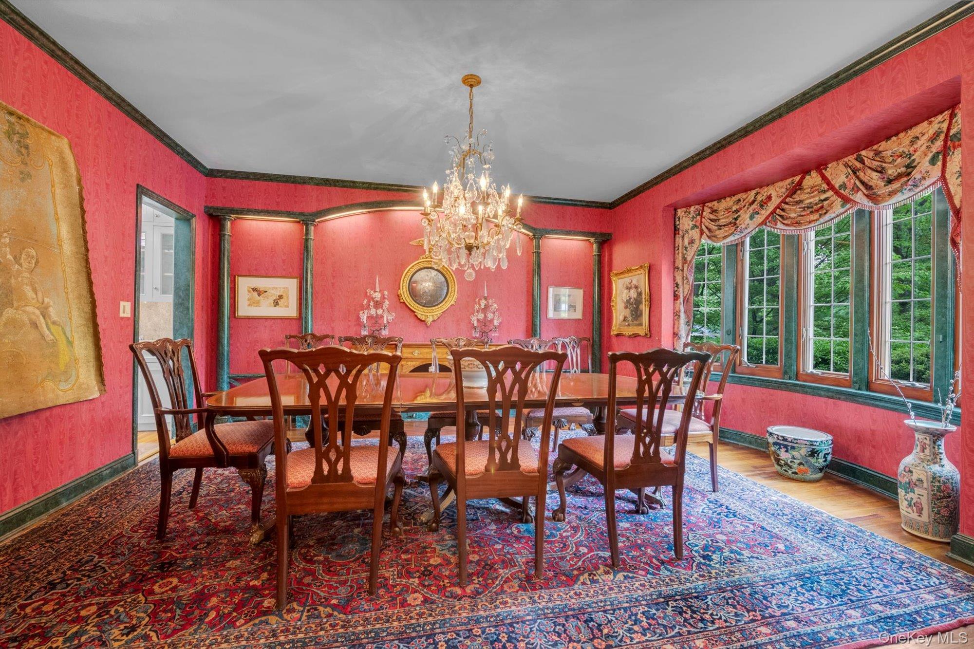 Great Neck, New York, 11021, United States, 5 Bedrooms Bedrooms, ,6 BathroomsBathrooms,Residential,Active,1824539