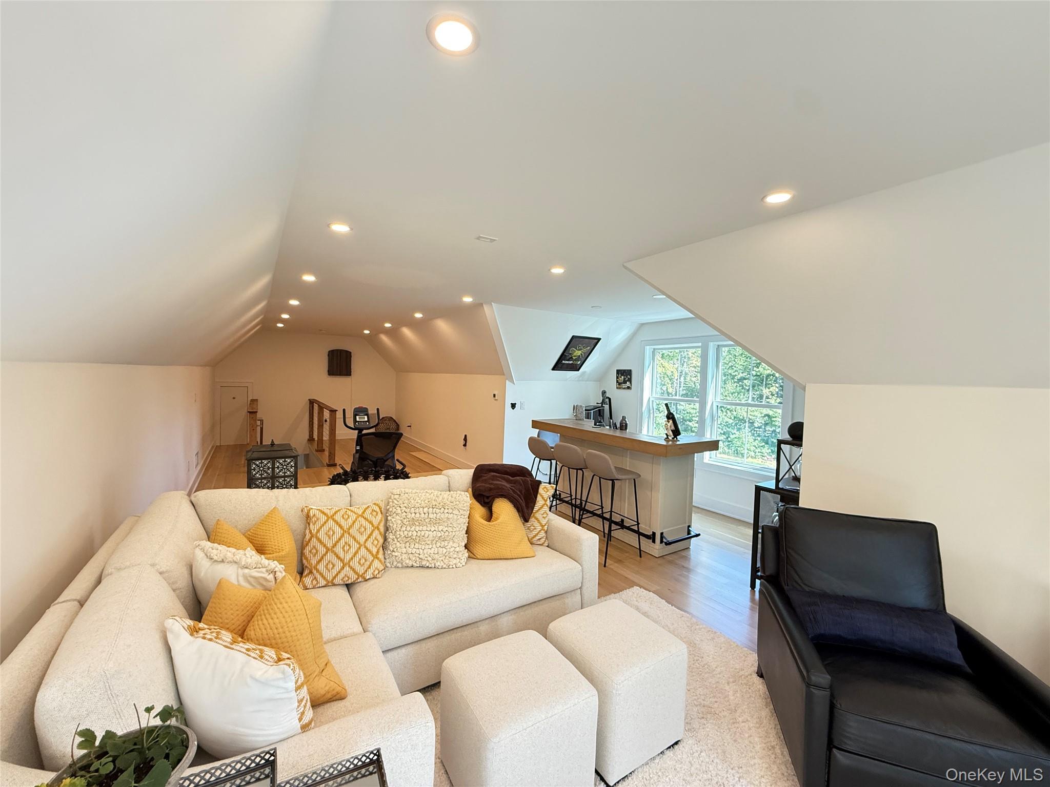 Poughquag, New York, 12570, United States, 3 Bedrooms Bedrooms, ,3 BathroomsBathrooms,Residential,Active,1944284