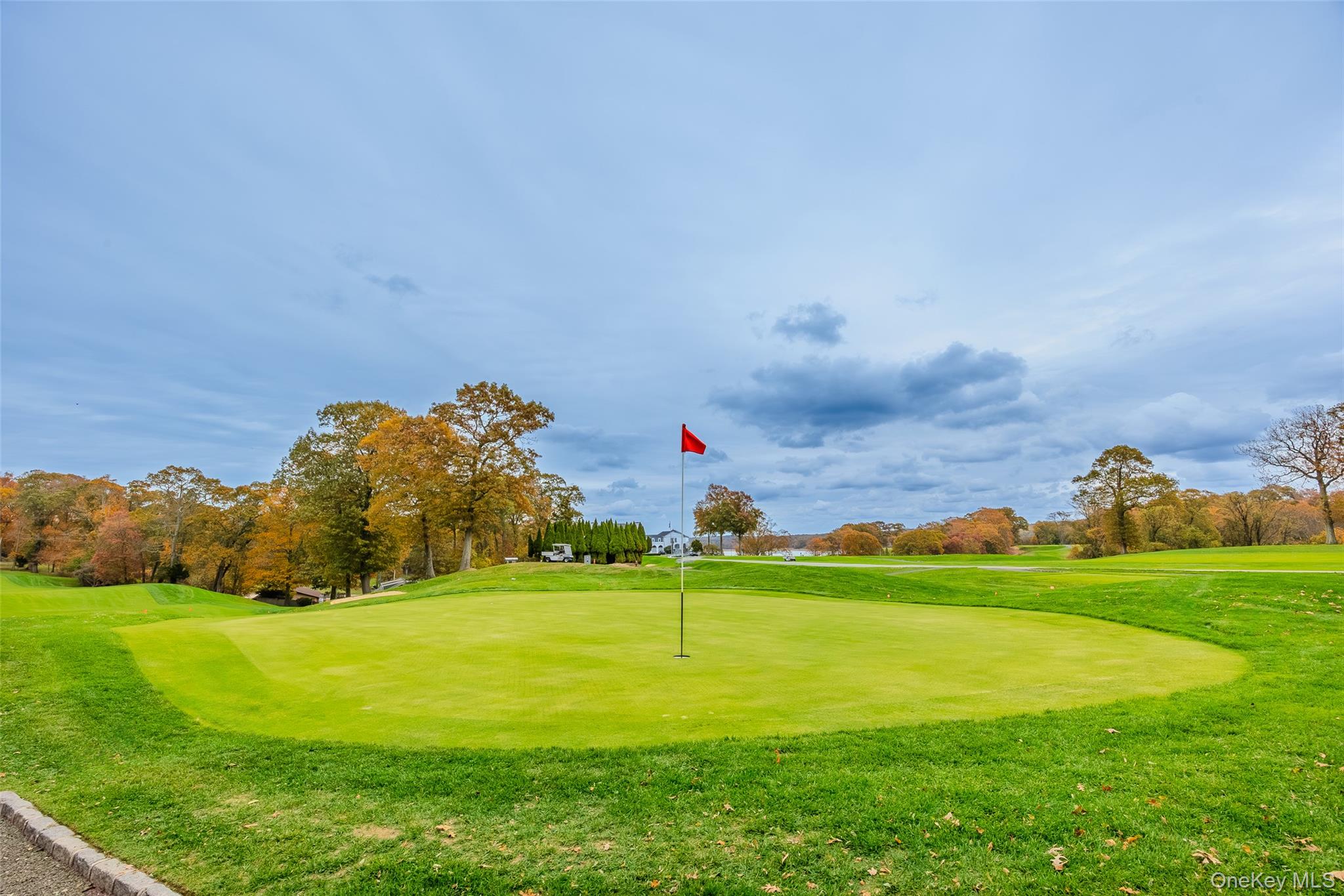 Saint James, New York, 11780, United States, 6 Bedrooms Bedrooms, ,5 BathroomsBathrooms,Residential,Active,1988457
