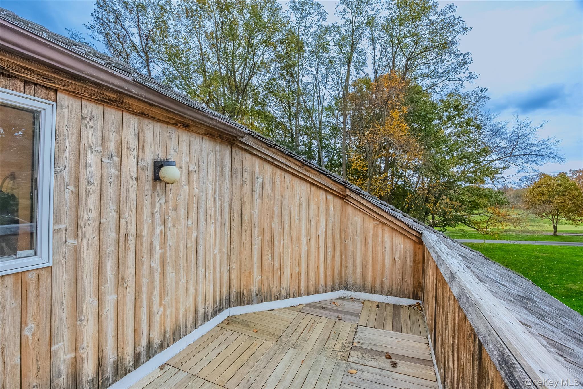 Saint James, New York, 11780, United States, 6 Bedrooms Bedrooms, ,5 BathroomsBathrooms,Residential,Active,1988457