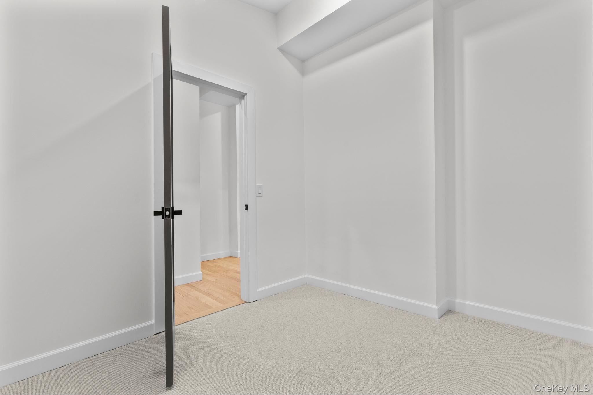 Armonk, New York, 10504, United States, 3 Bedrooms Bedrooms, ,4 BathroomsBathrooms,Residential,Active,2007257