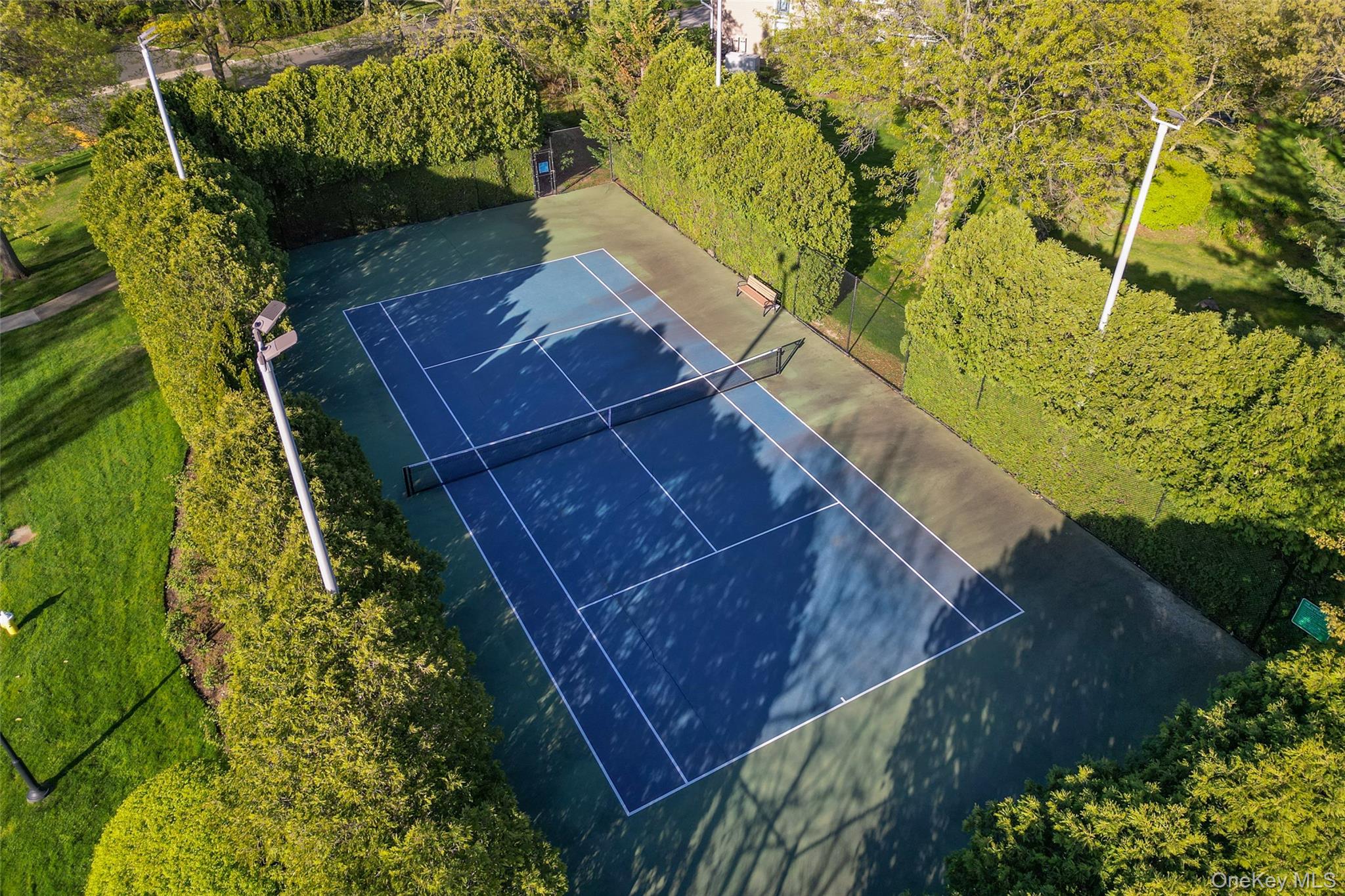 Manhasset, New York, 11030, United States, 5 Bedrooms Bedrooms, ,6 BathroomsBathrooms,Residential,Active,1788462