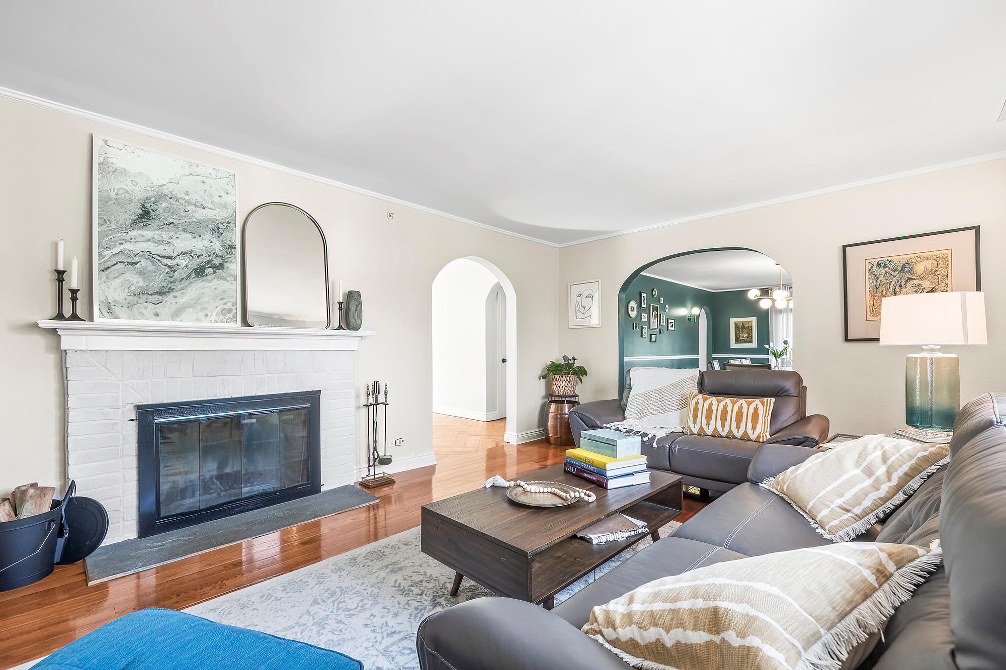 West Harrison, New York, 10604, United States, 4 Bedrooms Bedrooms, ,4 BathroomsBathrooms,Residential,Active,1798072