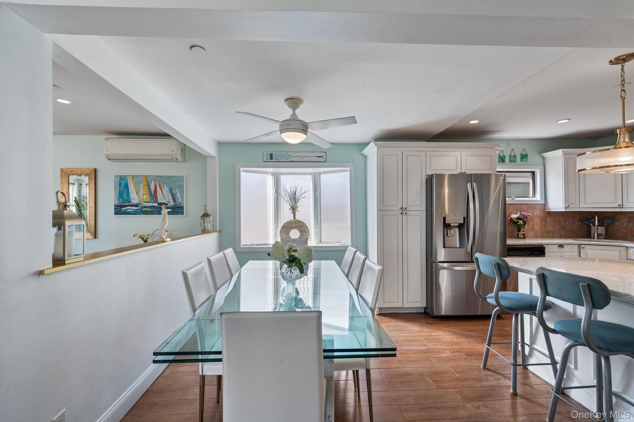 Long Beach, New York, 11561, United States, 4 Bedrooms Bedrooms, ,3 BathroomsBathrooms,Residential,Active,2008919