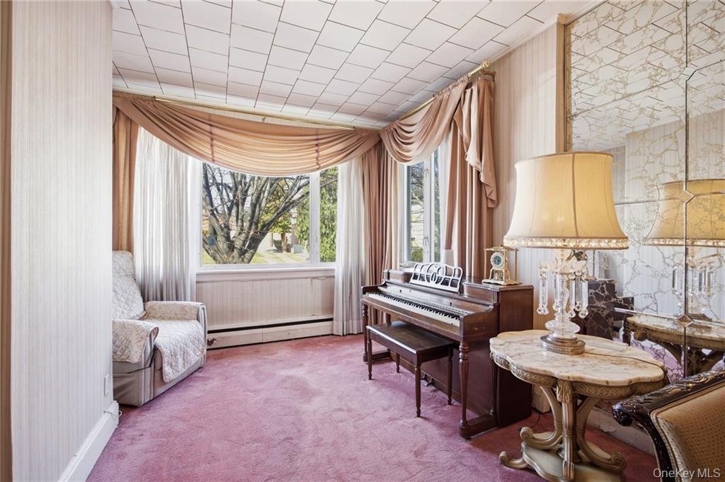Brooklyn, New York, 11209, United States, 3 Bedrooms Bedrooms, ,2 BathroomsBathrooms,Residential,Active,2043128