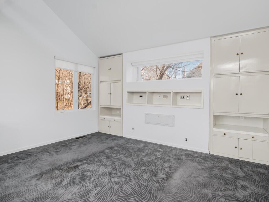 Bronx, New York, 10471, United States, 4 Bedrooms Bedrooms, ,3 BathroomsBathrooms,Residential,Active,1764906