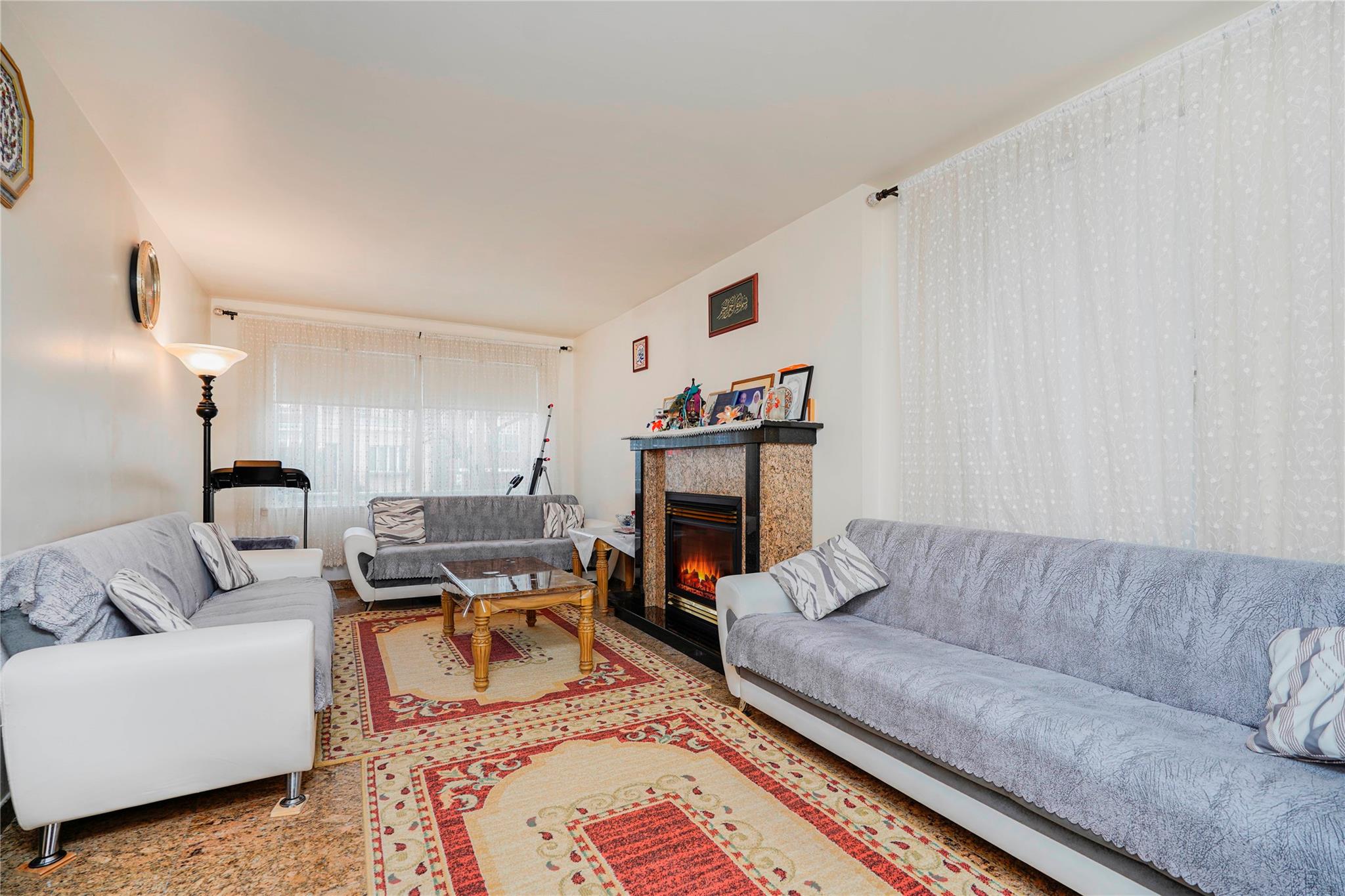 Brooklyn, New York, 11228, United States, 6 Bedrooms Bedrooms, ,3 BathroomsBathrooms,Residential,Active,1741590