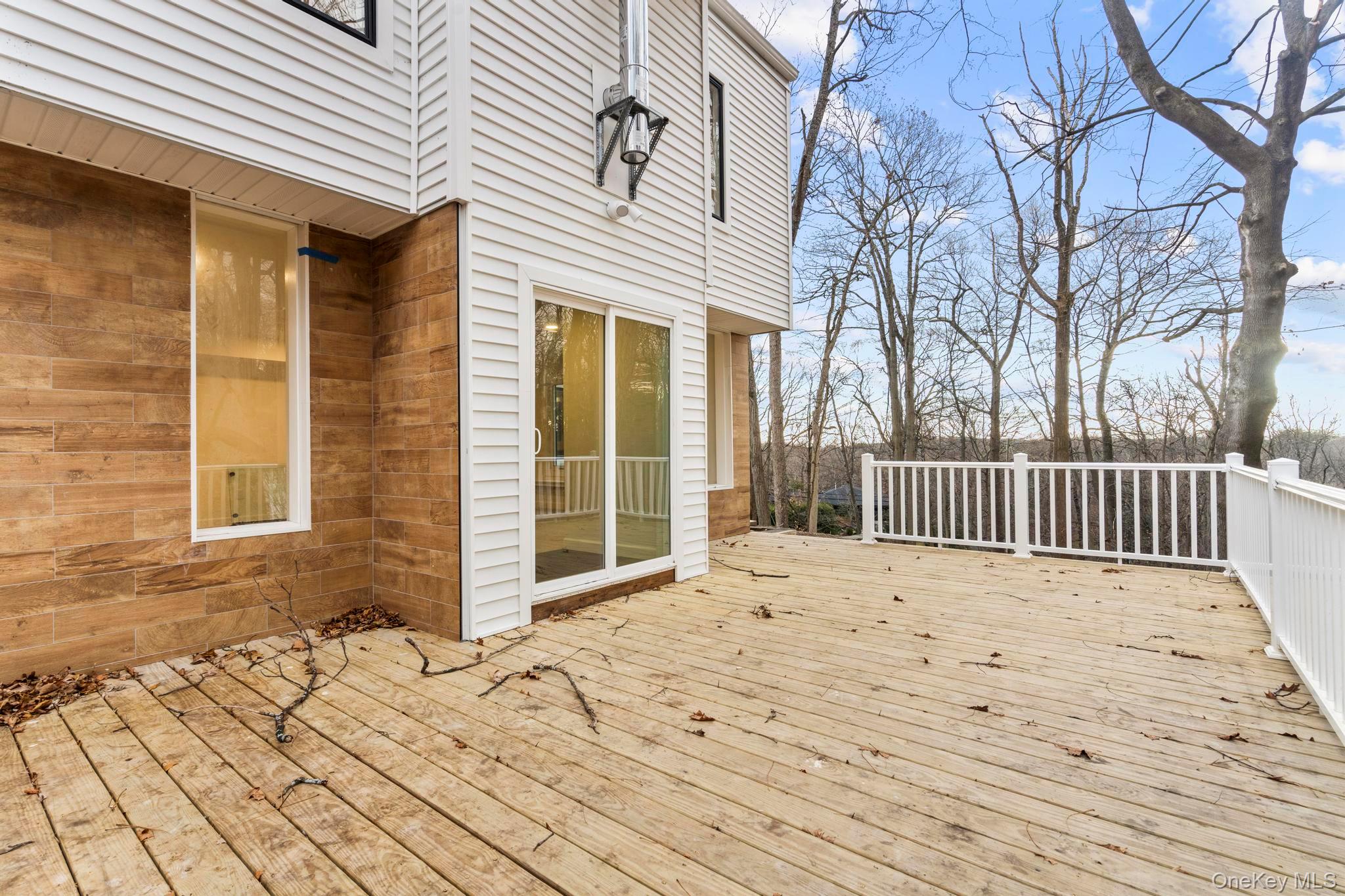 Armonk, New York, 10504, United States, 3 Bedrooms Bedrooms, ,4 BathroomsBathrooms,Residential,Active,2007257