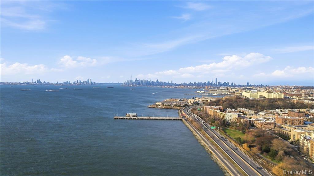 Brooklyn, New York, 11209, United States, 3 Bedrooms Bedrooms, ,2 BathroomsBathrooms,Residential,Active,2043128