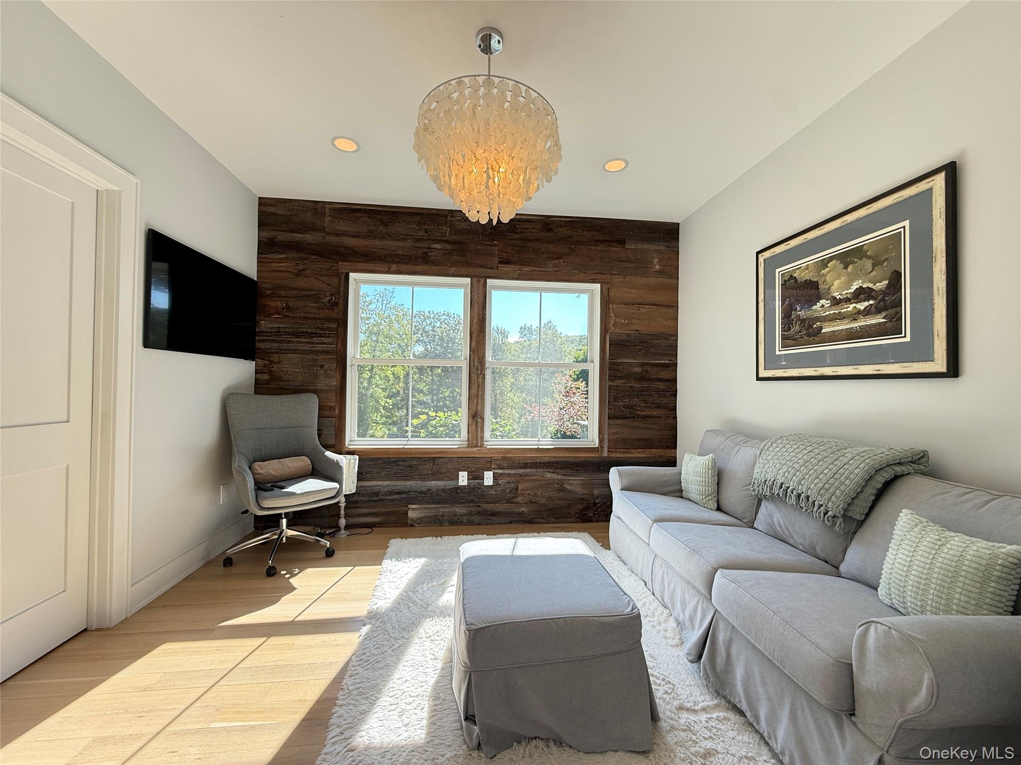 Poughquag, New York, 12570, United States, 3 Bedrooms Bedrooms, ,3 BathroomsBathrooms,Residential,Active,1944284