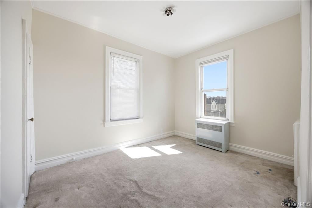 Brooklyn, New York, 11209, United States, 3 Bedrooms Bedrooms, ,2 BathroomsBathrooms,Residential,Active,2043128