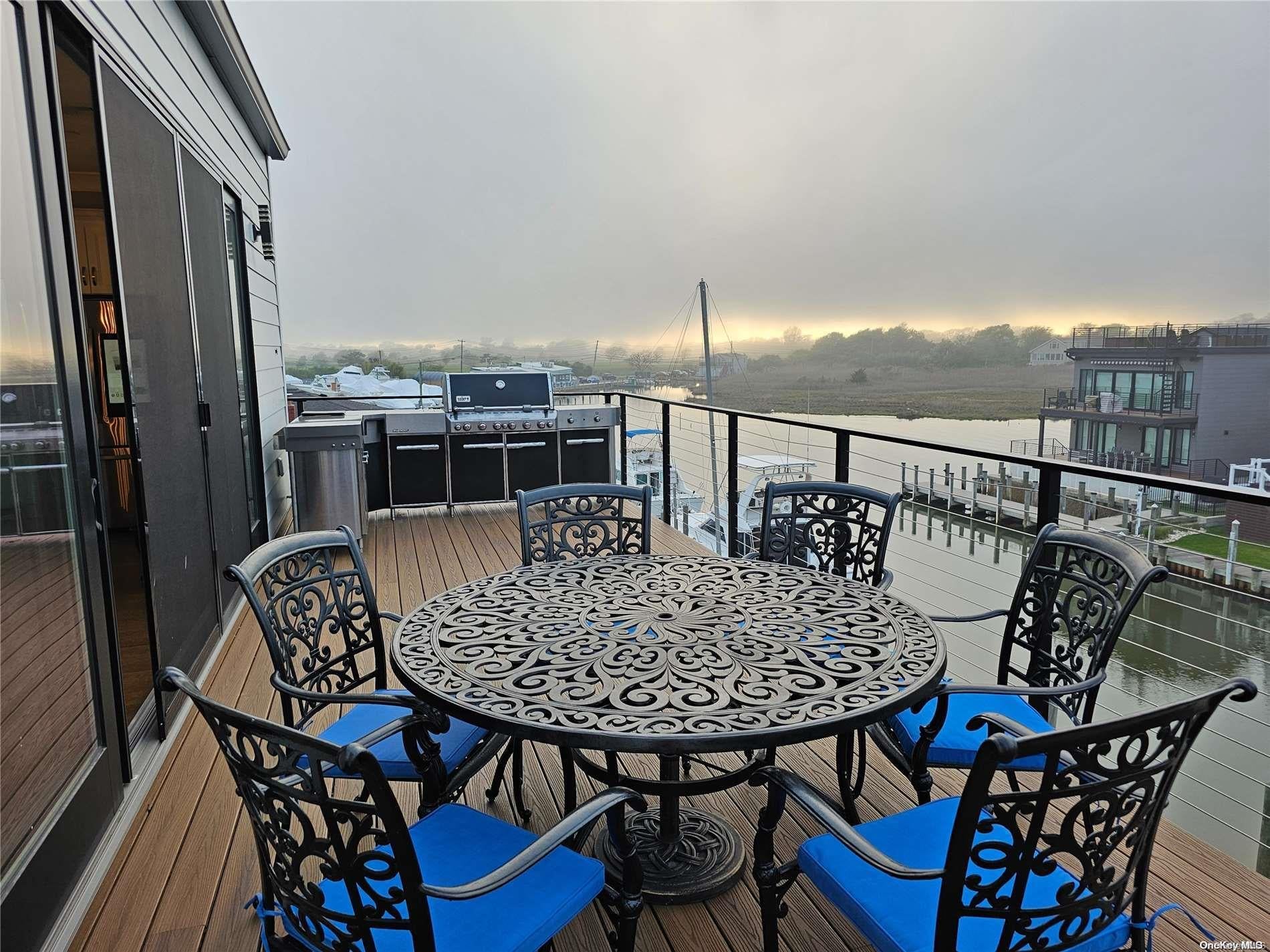 Babylon, New York, 11702, United States, 3 Bedrooms Bedrooms, ,3 BathroomsBathrooms,Residential,Active,1801049