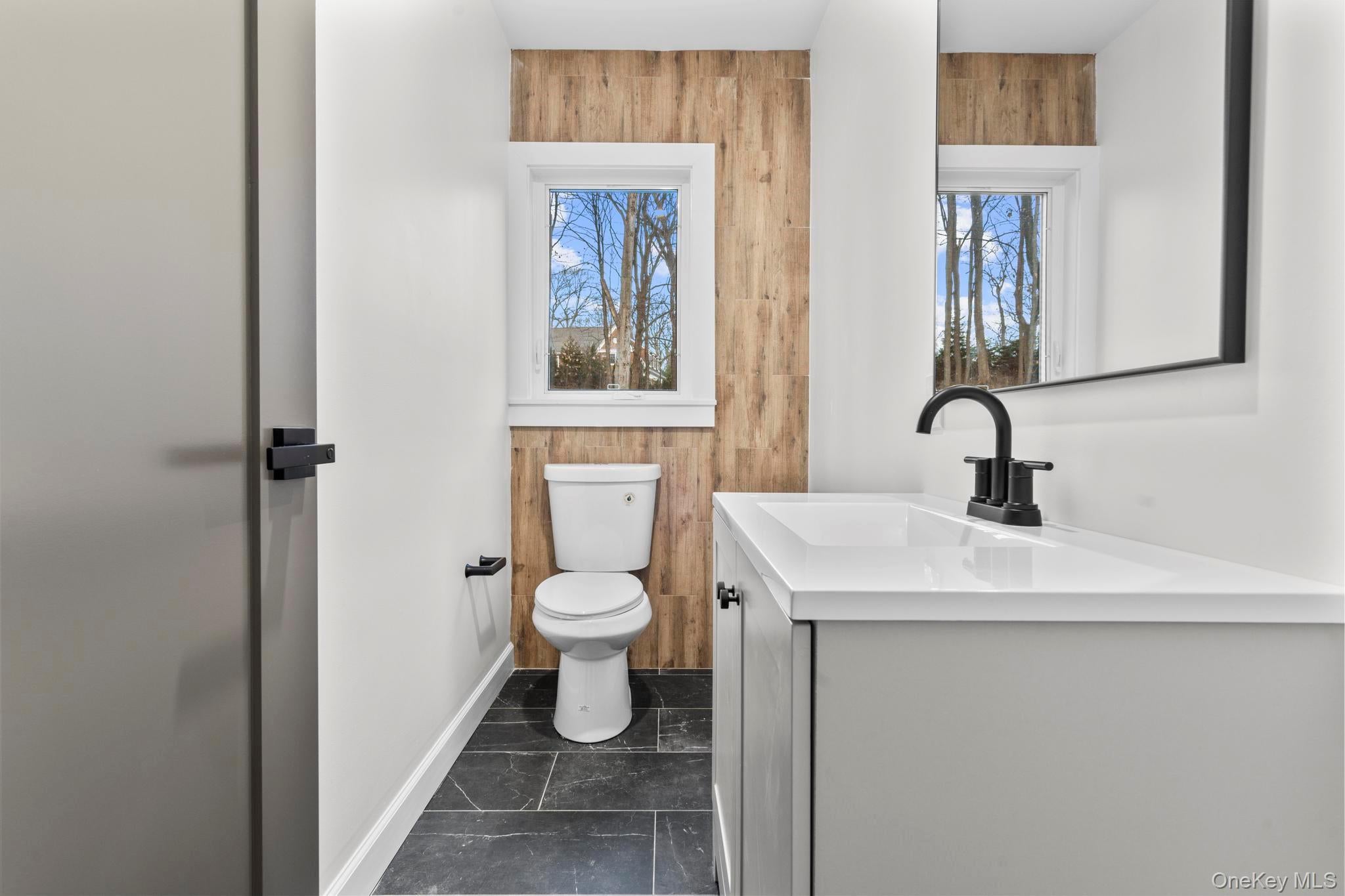 Armonk, New York, 10504, United States, 3 Bedrooms Bedrooms, ,4 BathroomsBathrooms,Residential,Active,2007257