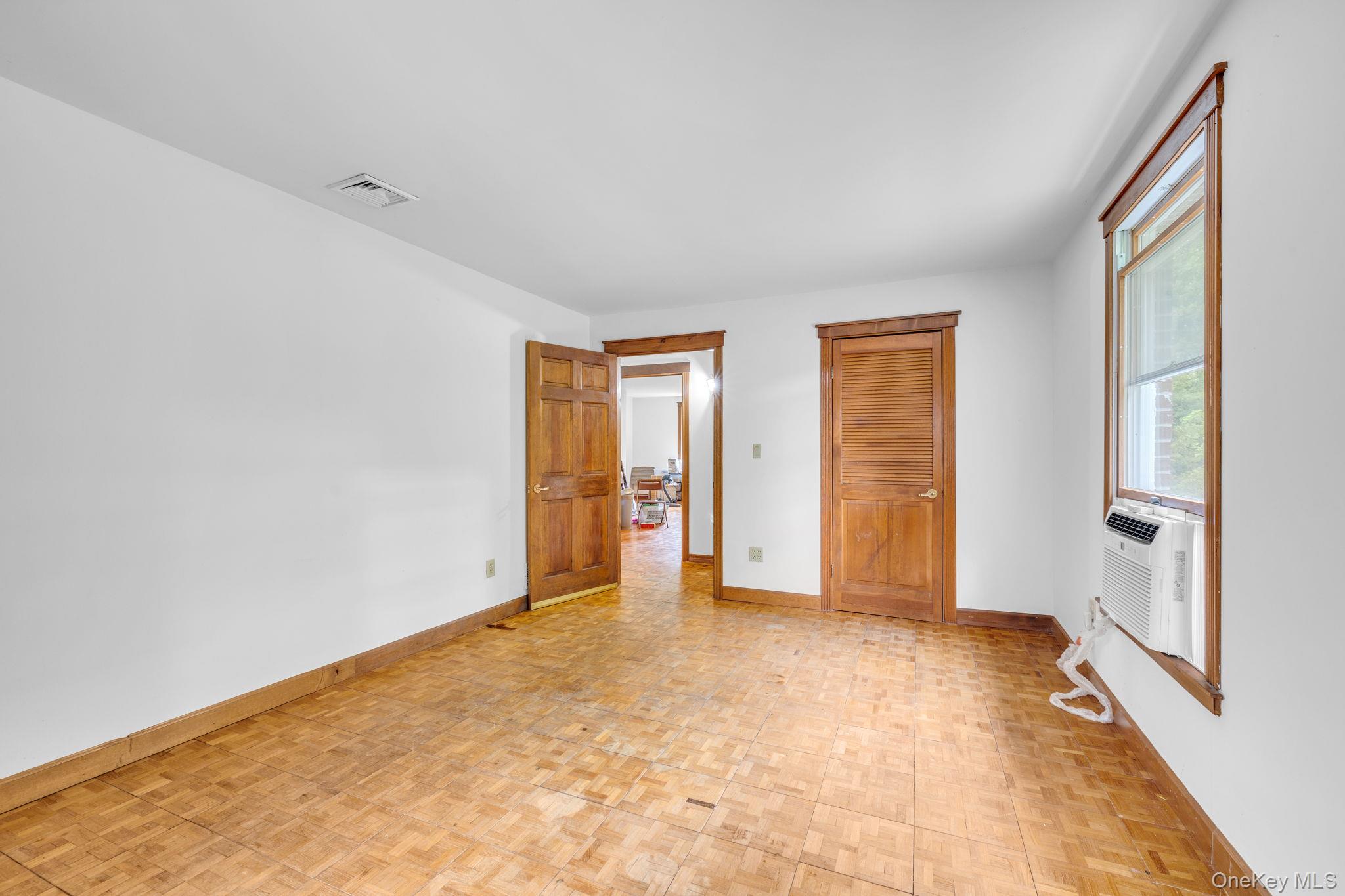 Millbrook, New York, 12545, United States, 7 Bedrooms Bedrooms, ,7 BathroomsBathrooms,Residential,Active,1945208