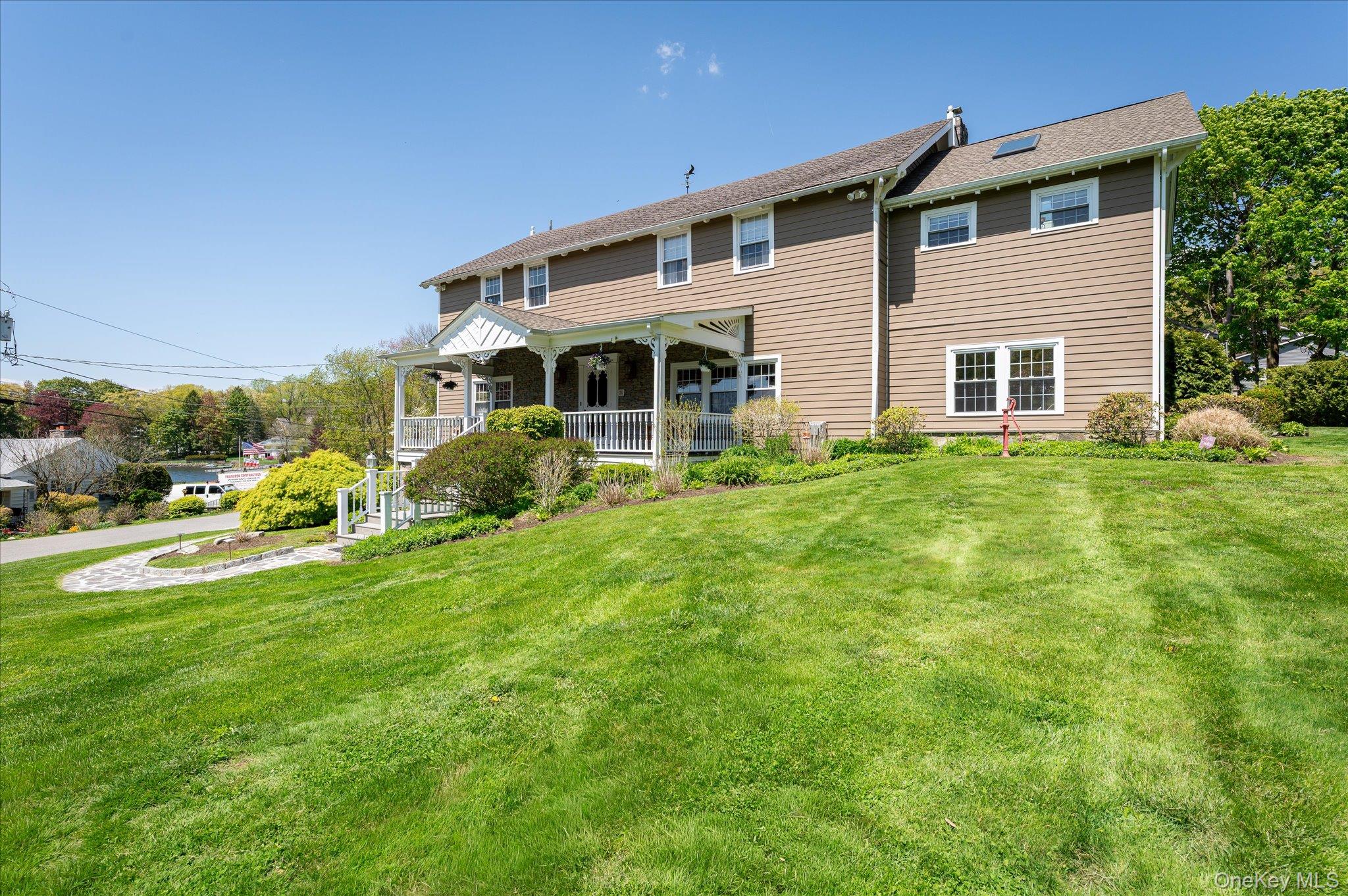 Mahopac, New York, 10541, United States, 4 Bedrooms Bedrooms, ,4 BathroomsBathrooms,Residential,Active,2045784