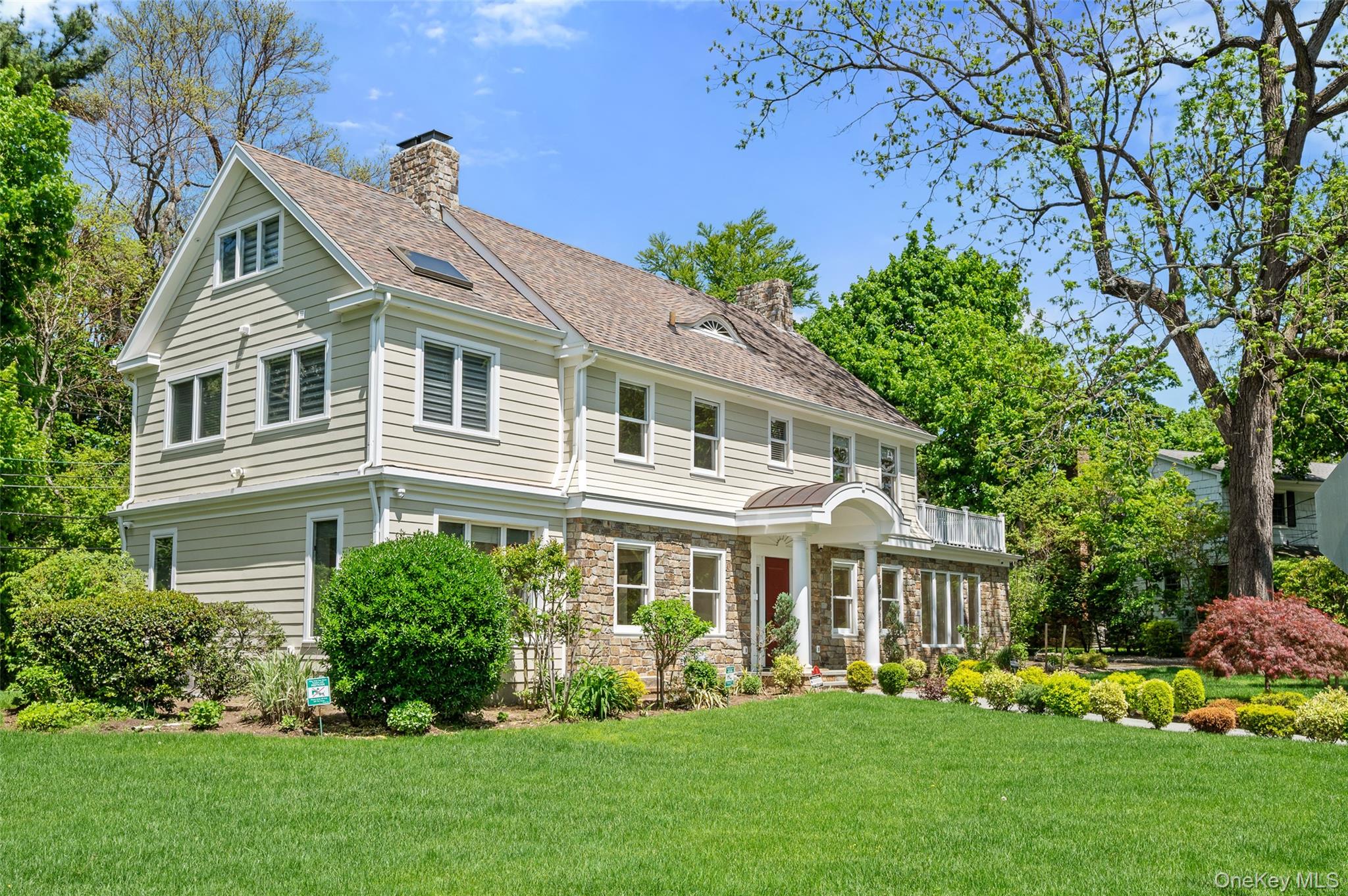 Great Neck, New York, 11021, United States, 5 Bedrooms Bedrooms, ,4 BathroomsBathrooms,Residential,Active,1885010