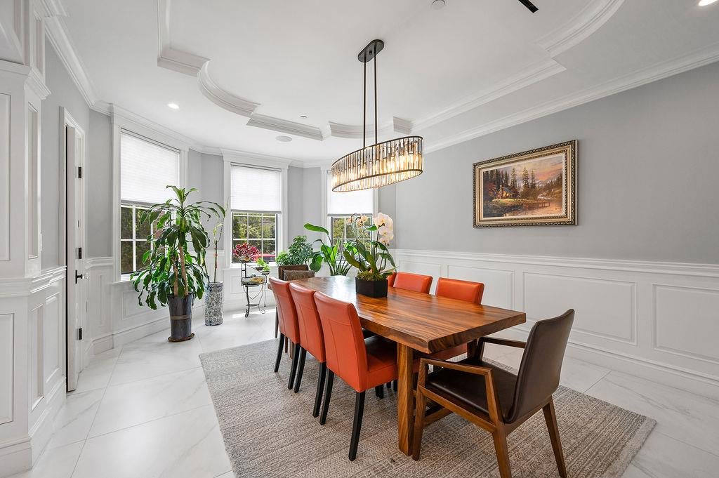 Little Neck, New York, 11362, United States, 5 Bedrooms Bedrooms, ,6 BathroomsBathrooms,Residential,Active,1908169