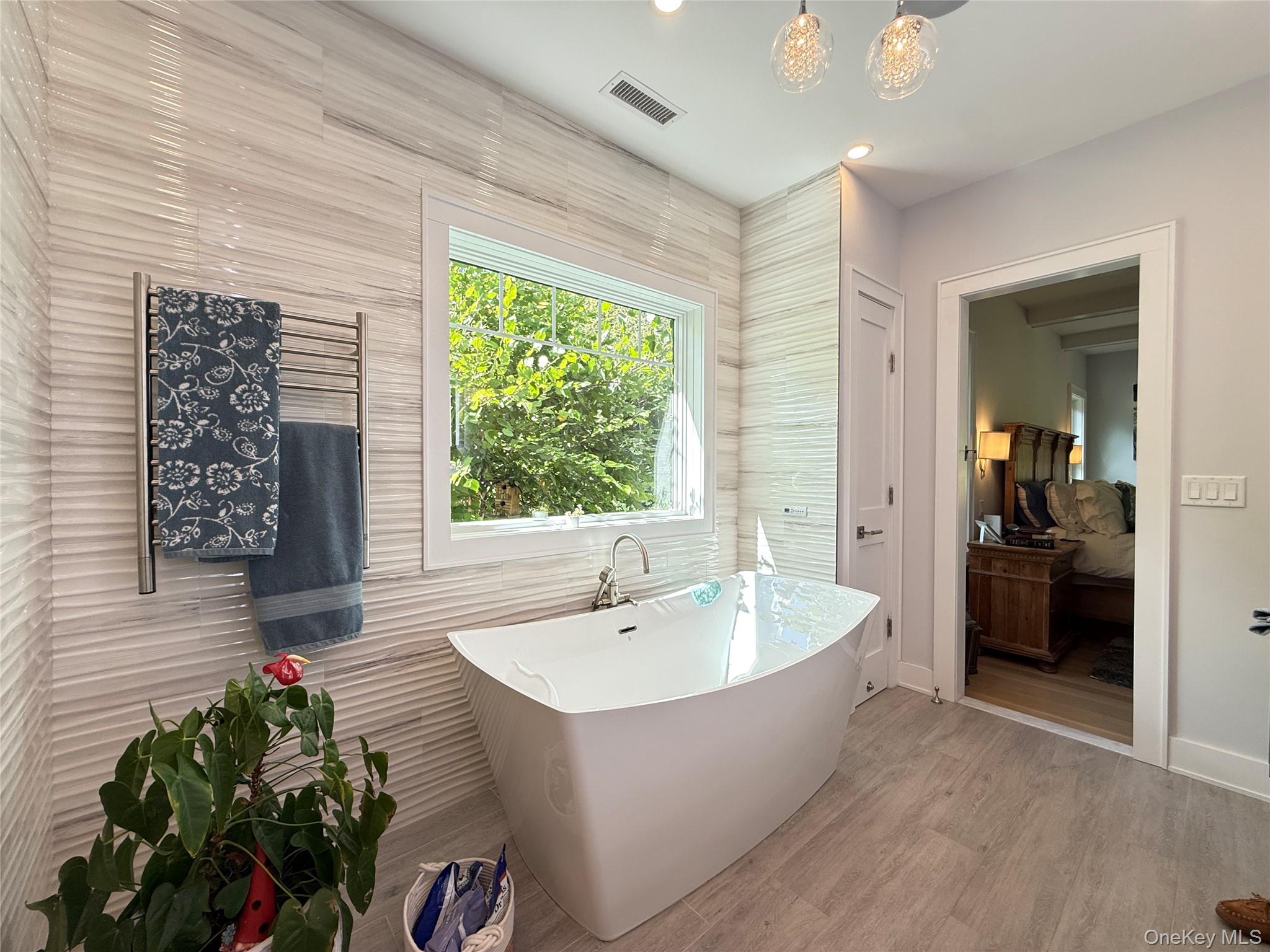 Poughquag, New York, 12570, United States, 3 Bedrooms Bedrooms, ,3 BathroomsBathrooms,Residential,Active,1944284