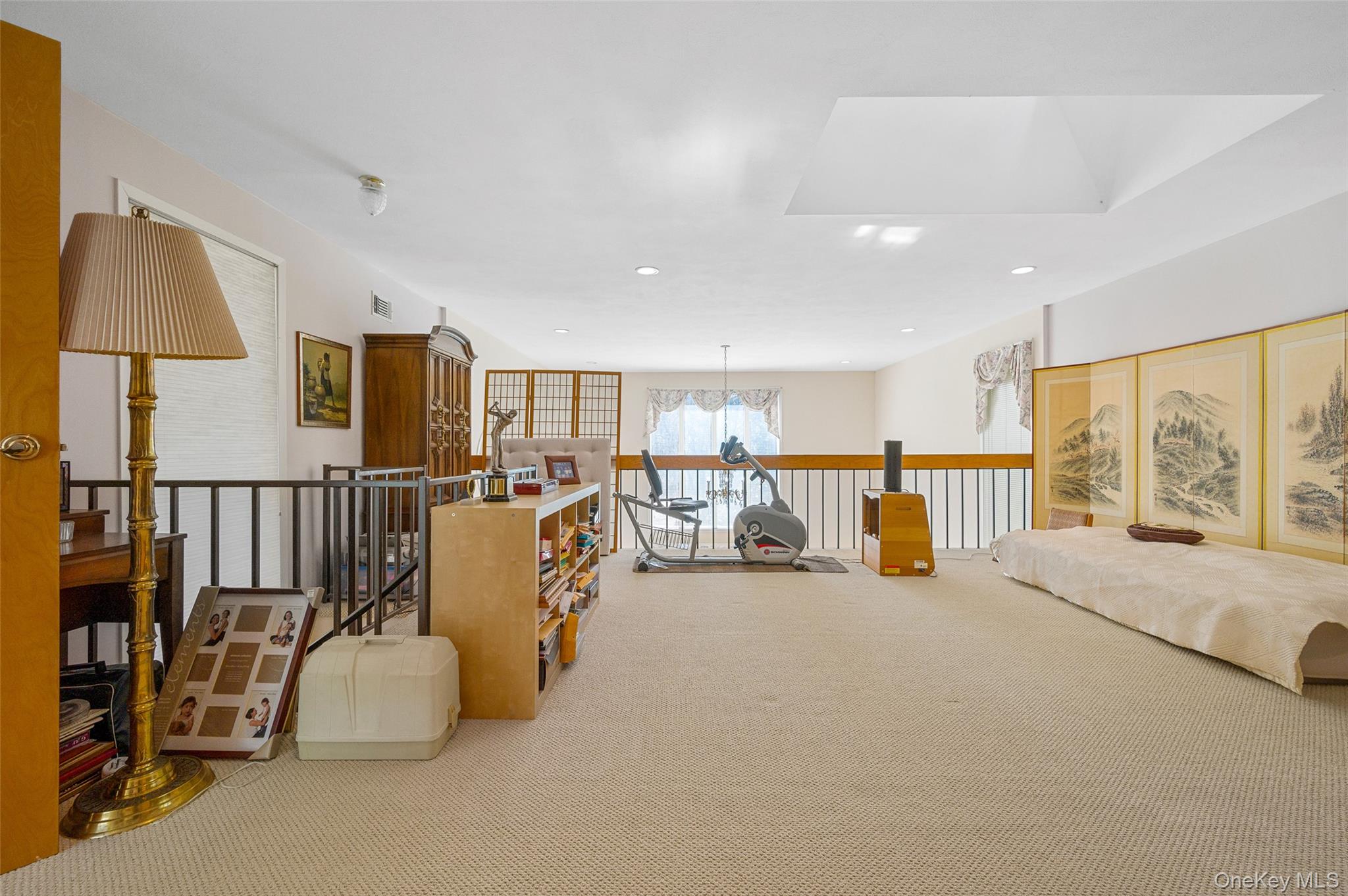 Manhasset, New York, 11030, United States, 5 Bedrooms Bedrooms, ,6 BathroomsBathrooms,Residential,Active,1788462