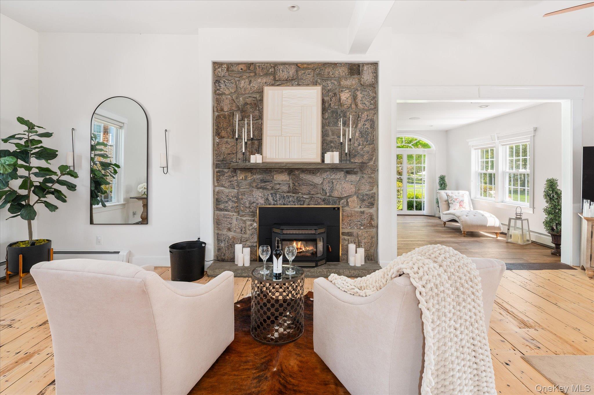 Mahopac, New York, 10541, United States, 4 Bedrooms Bedrooms, ,4 BathroomsBathrooms,Residential,Active,2045784